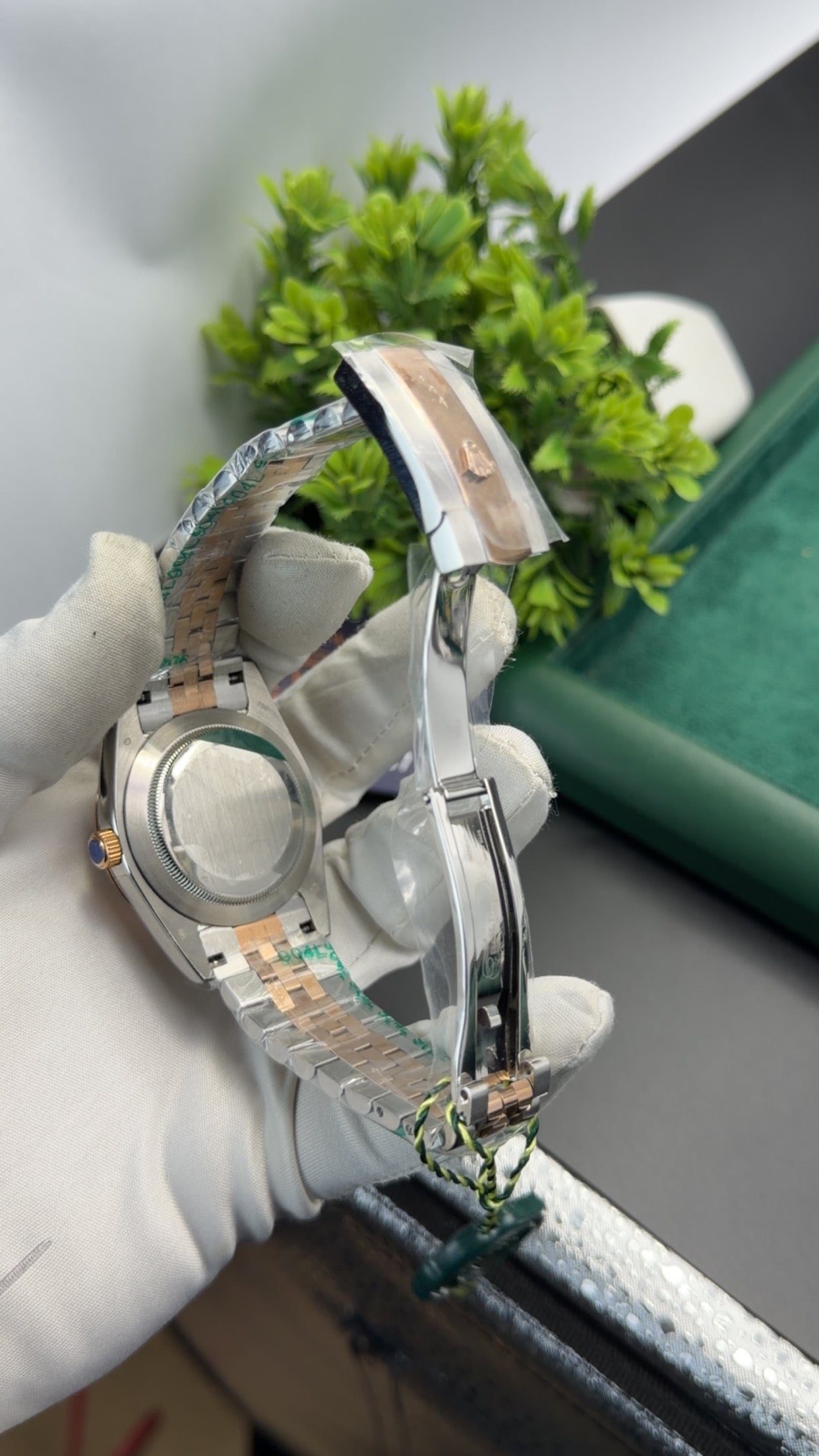 Rose Gold two tone with Grey dial🔥