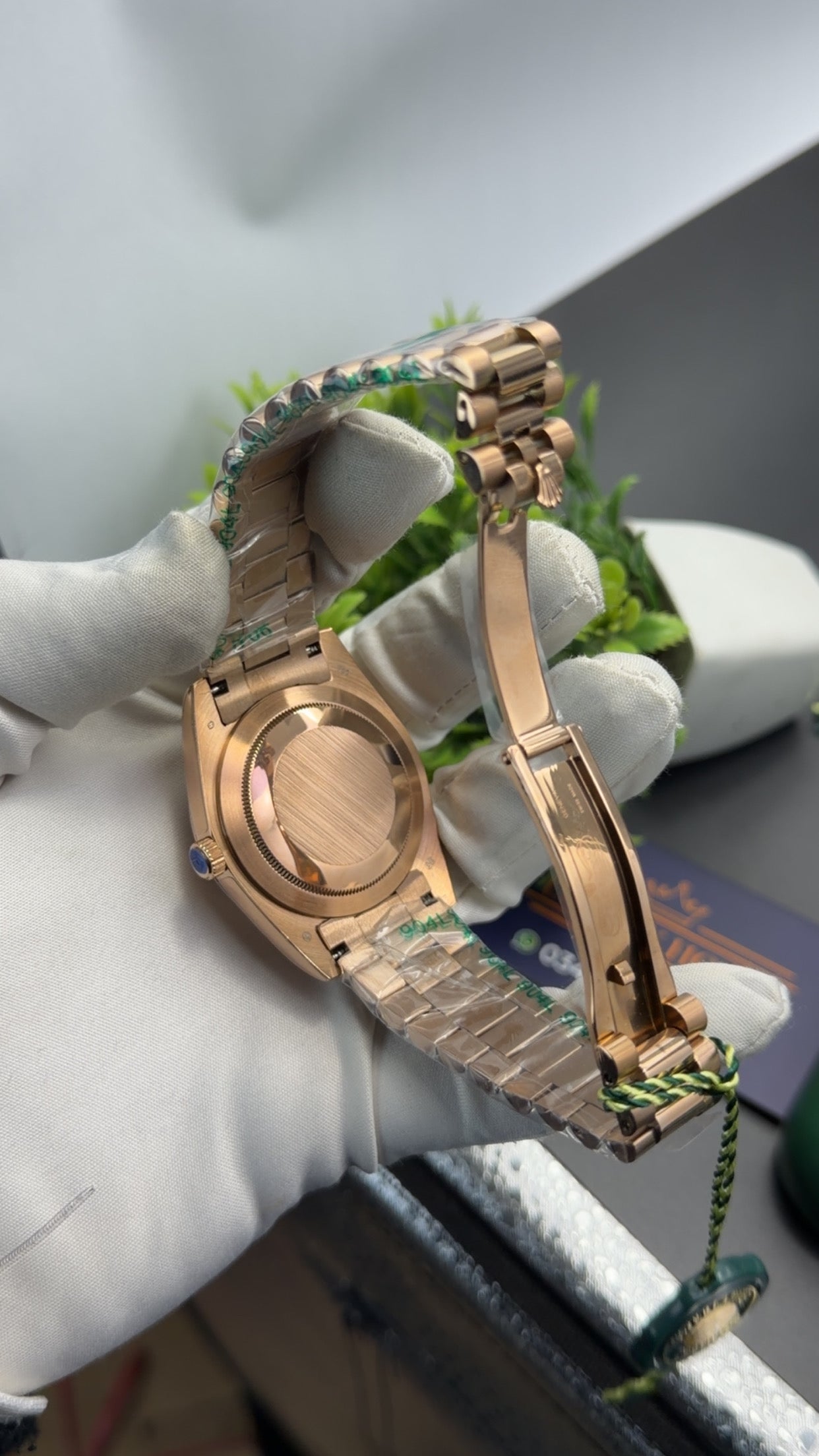 Rose Gold with Chocolate dial🔥