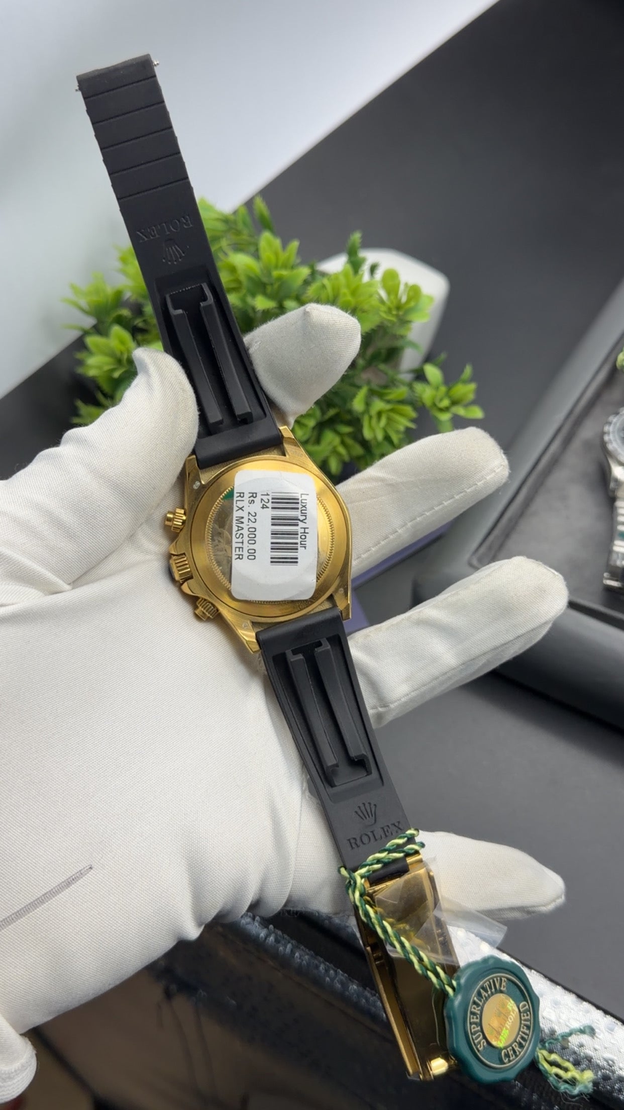 Yellow Gold with black dial🔥