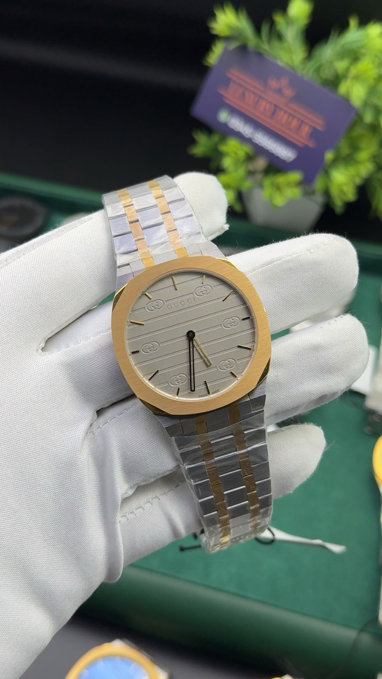 Yellow gold two tone with grey dial