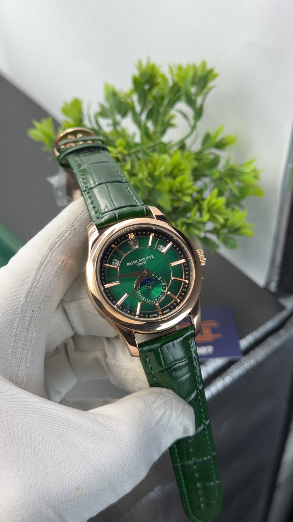Rose Gold with green dial🔥