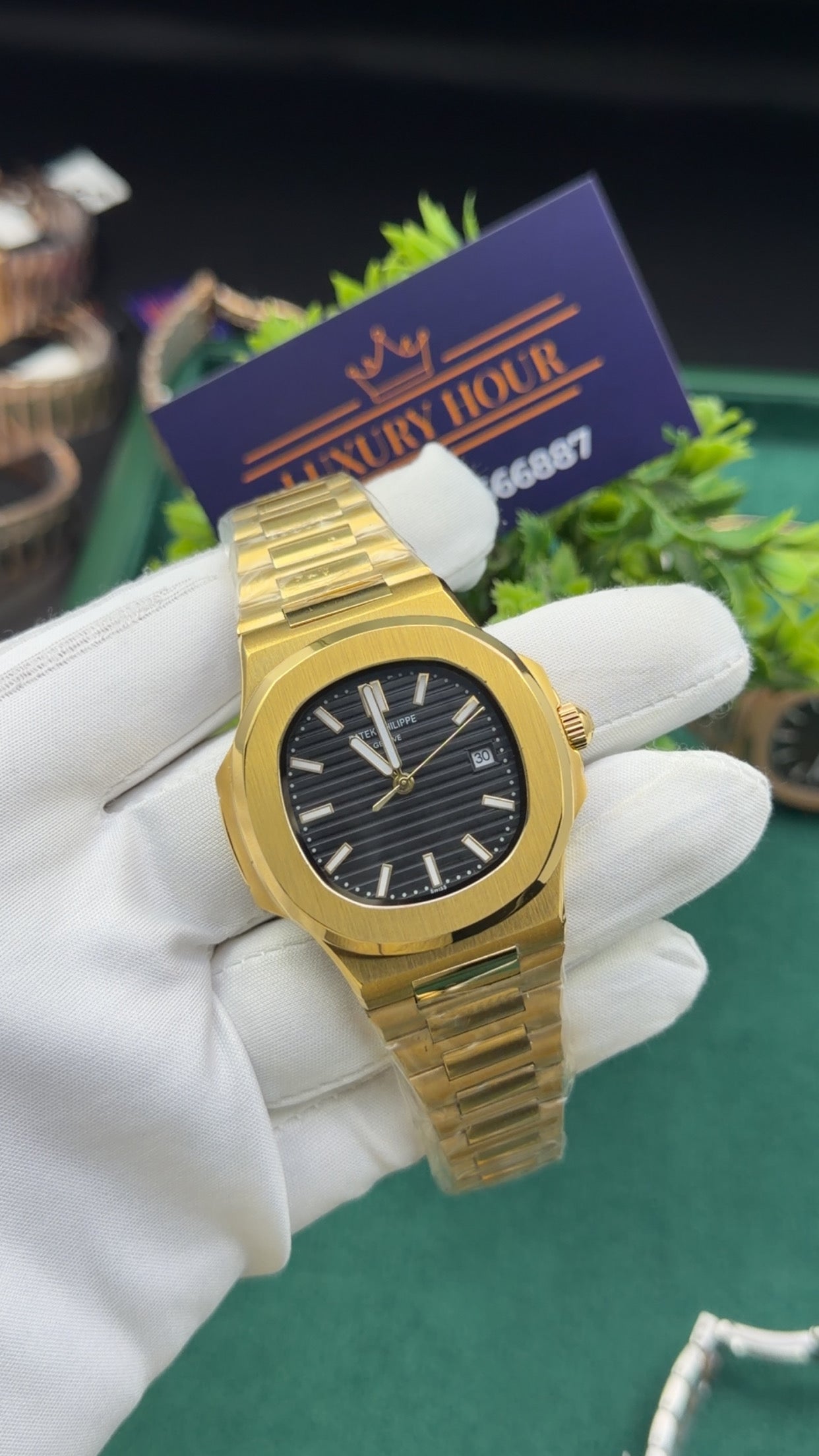 Yellow gold with black dial