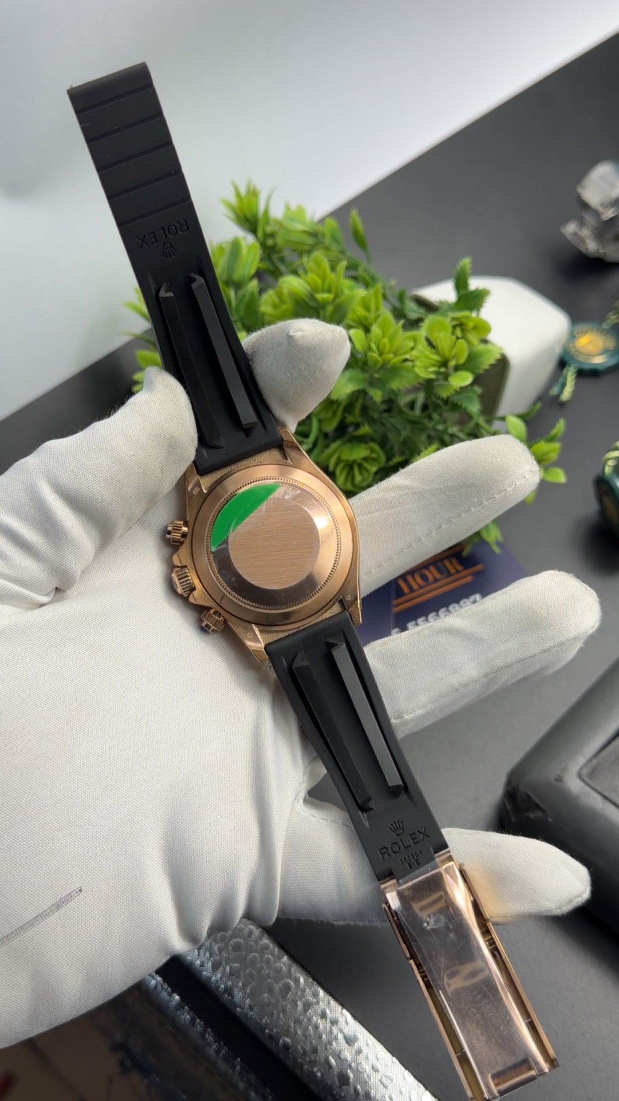 Rose Gold with dark chocolate dial🔥