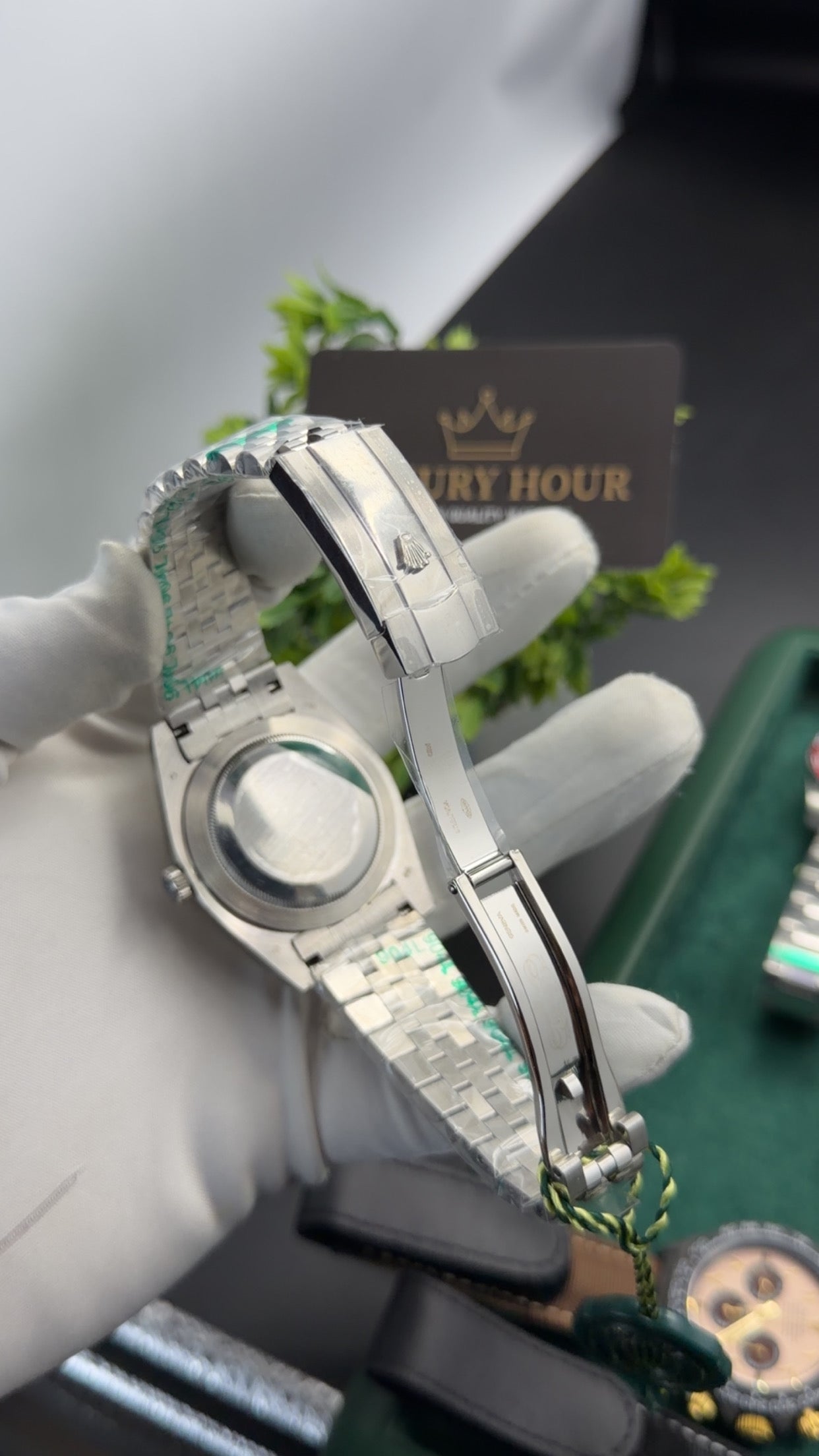 Silver with black dial🔥