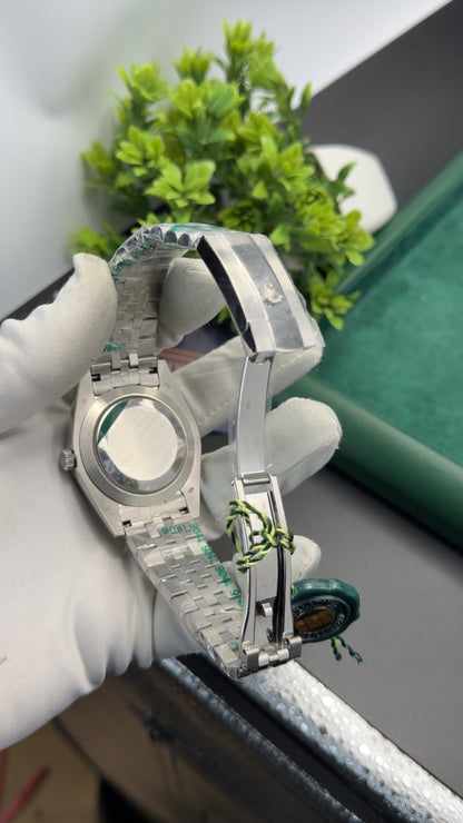 Silver with Green dial🔥