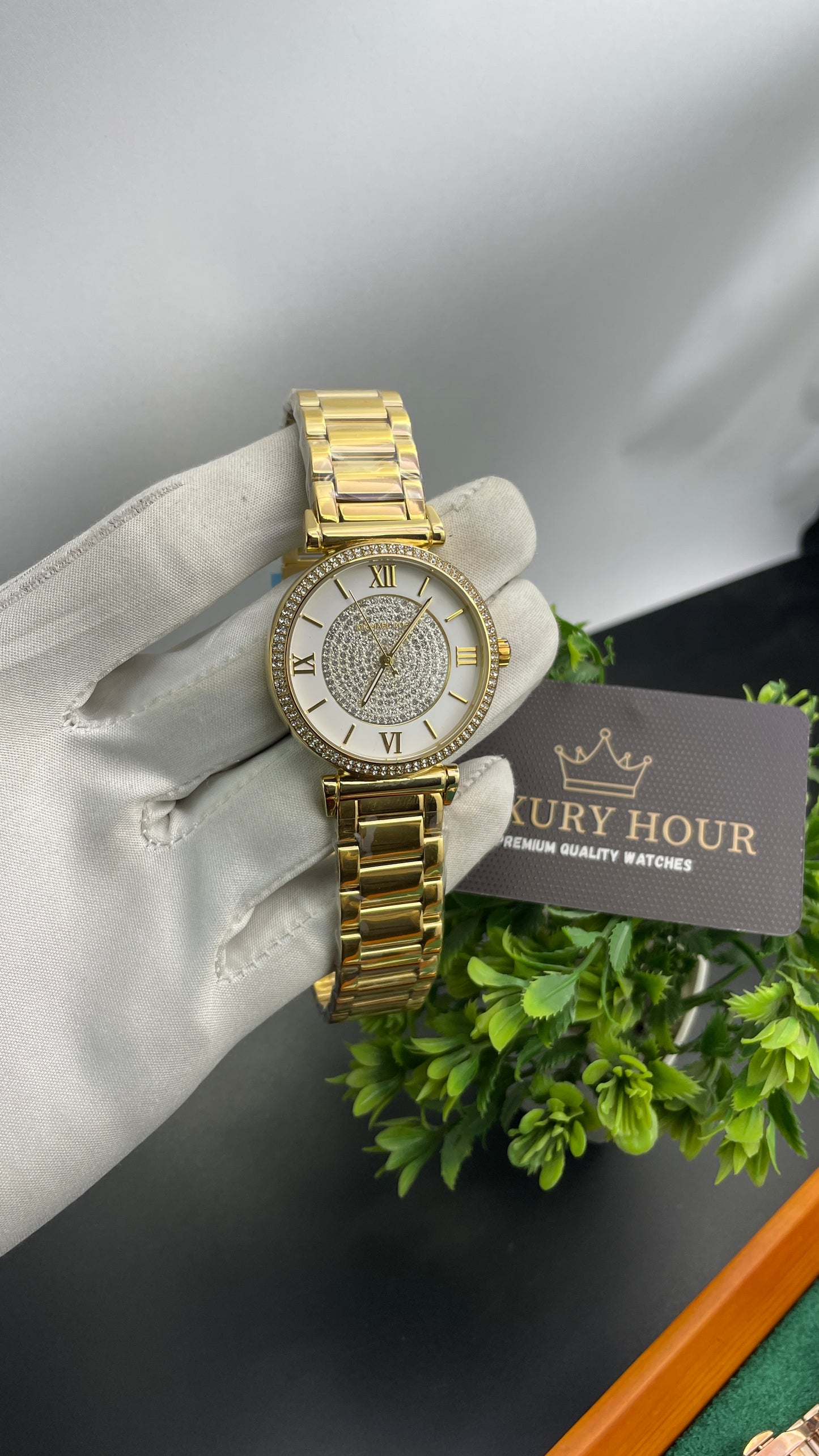 Yellow Gold with White Dial🔥