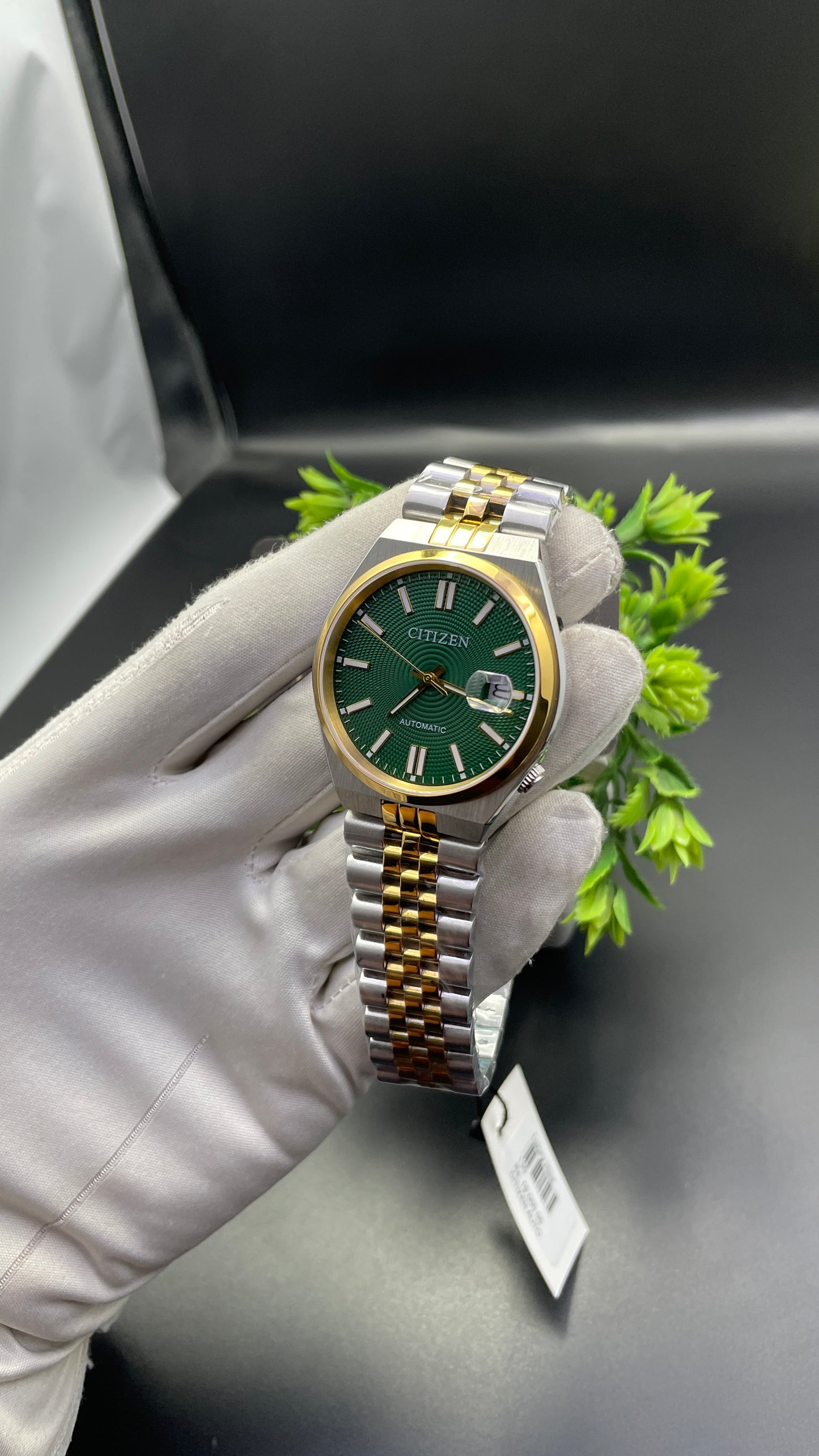 Yellow Gold Two Tone with Green Dial🔥