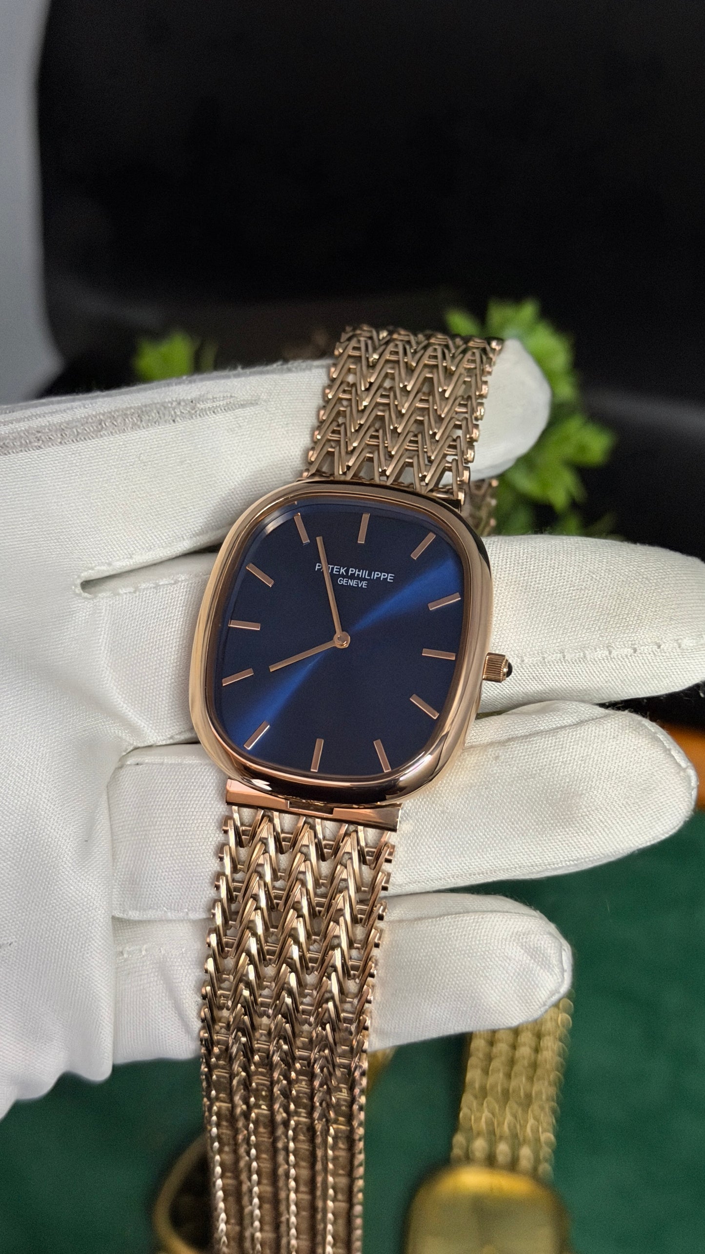 Rose Gold with Blue Dial (M NO:201)