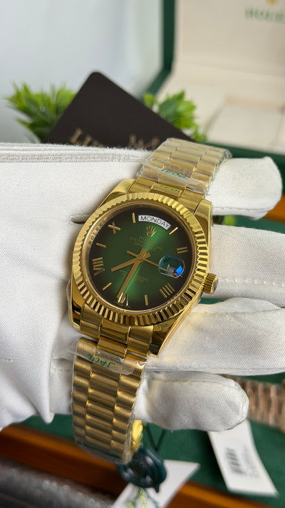 Yellow Gold with Green Dial🔥