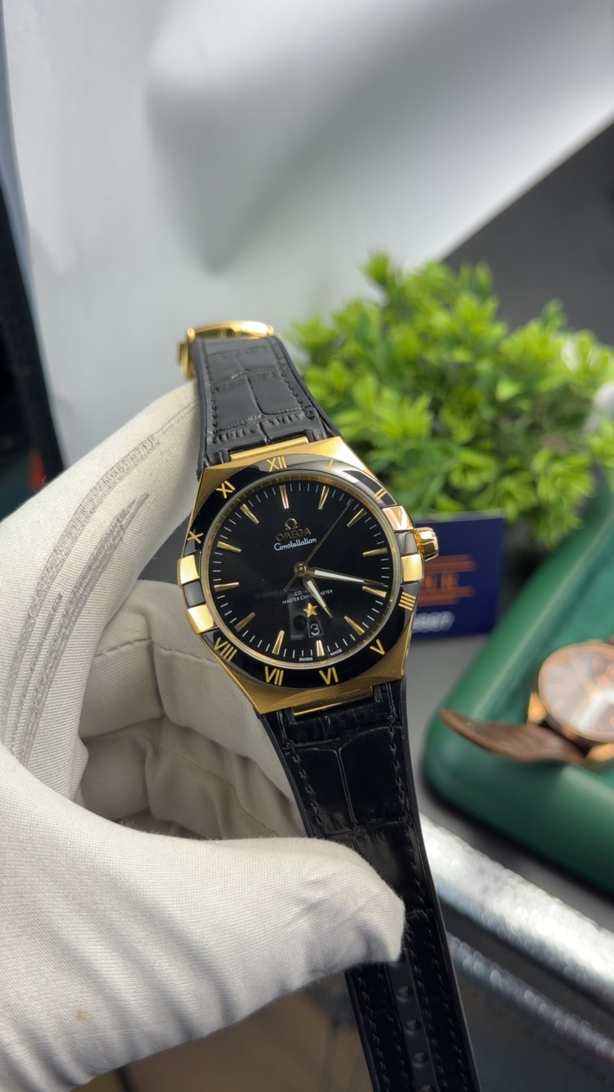 Yellow Gold with black dial🔥