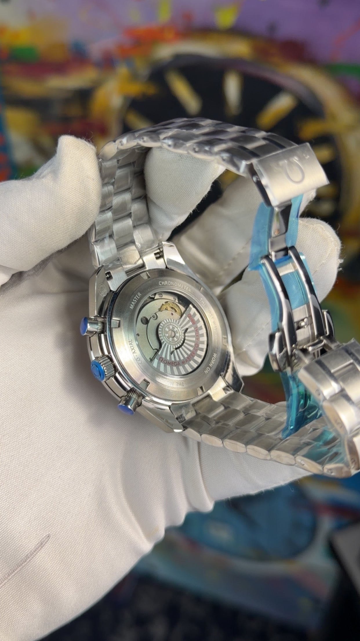 Silver with white dial🔥