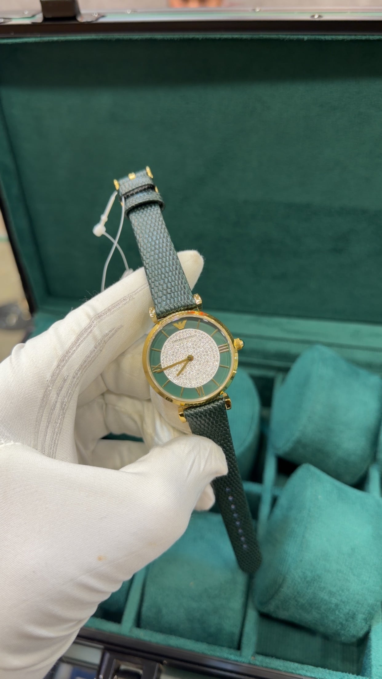 Yellow Gold with green strap 🔥