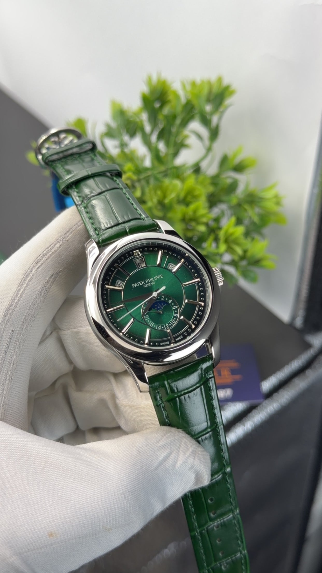 Silver with green dial🔥