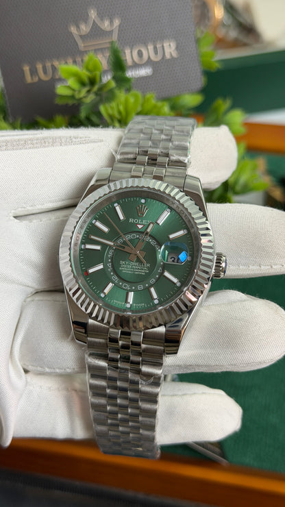 Silver with Green Dial🔥
