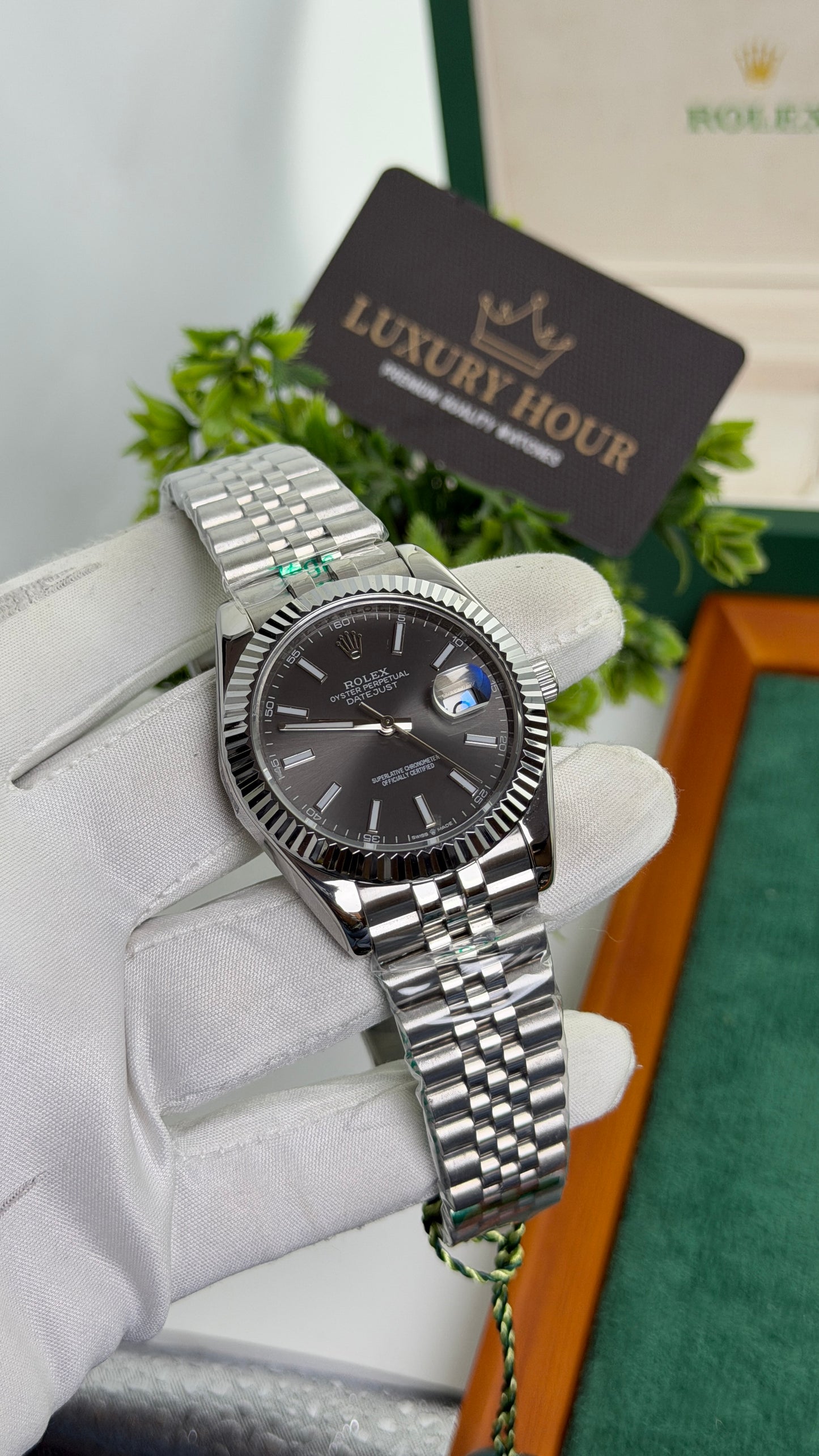Silver with Grey Dial🔥