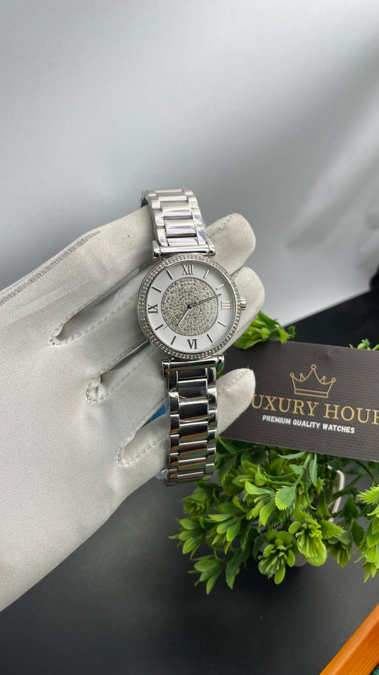 Silver beauty🩶