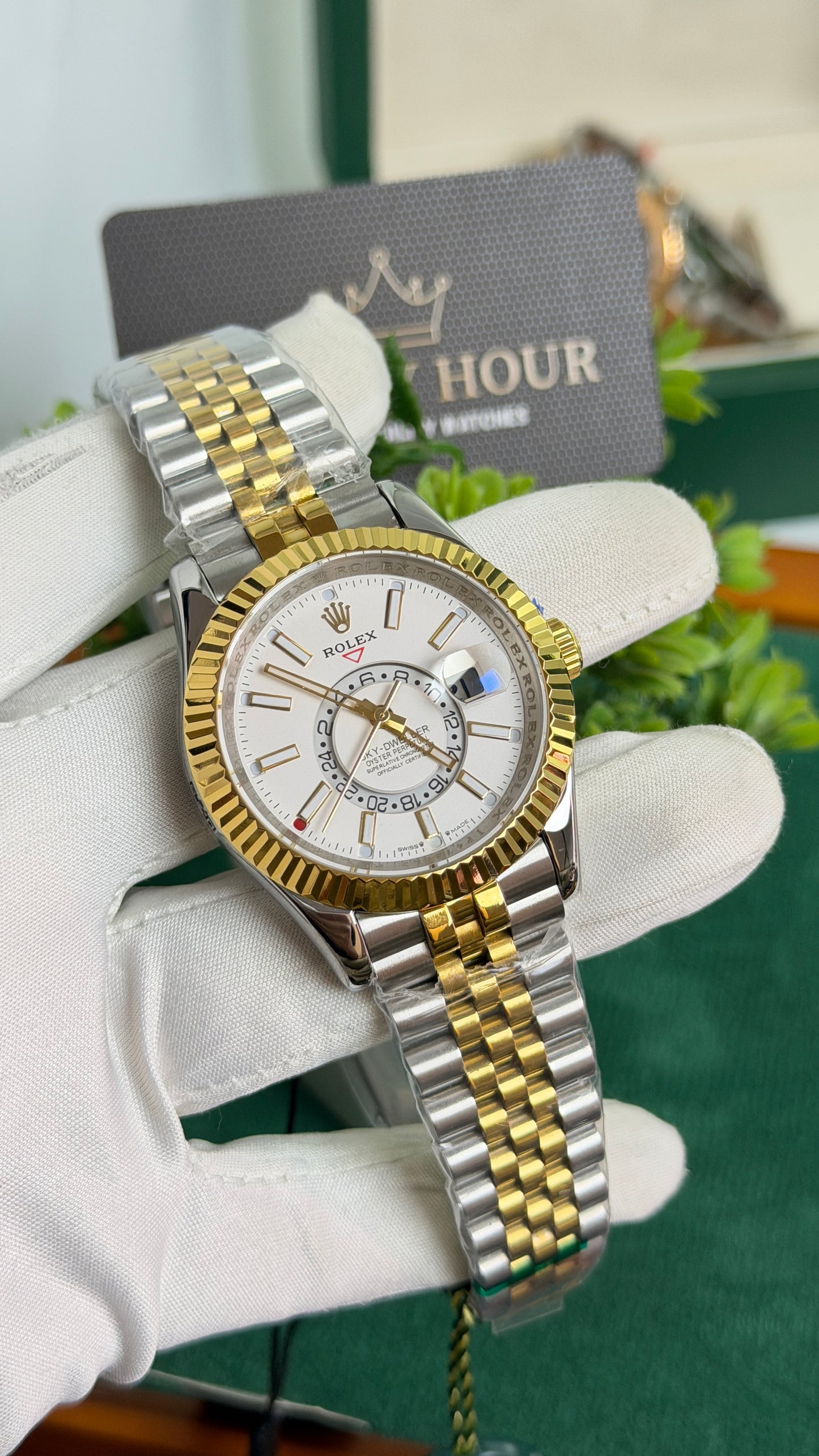 Yellow Gold Two Tone with White Dial🔥