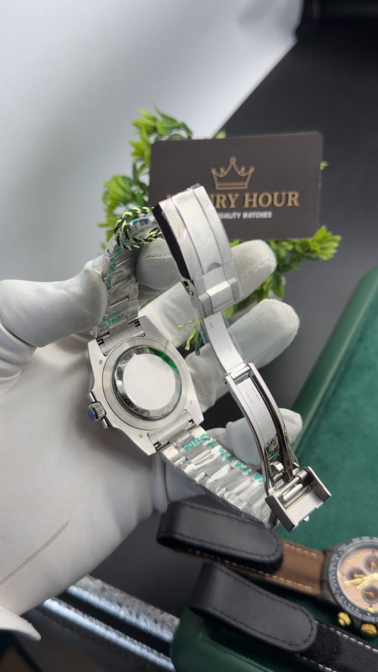 Silver with black dial🔥