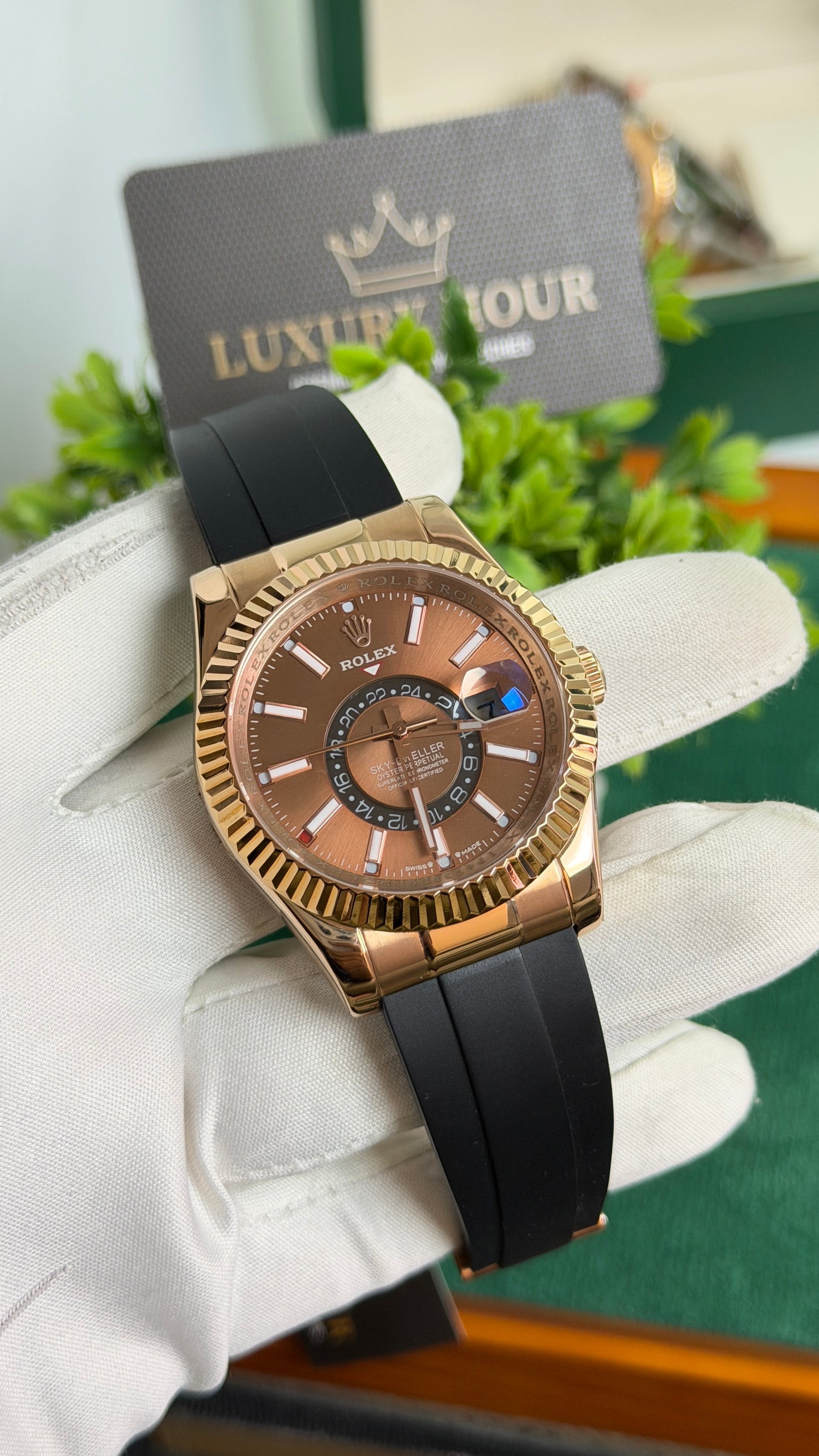 Rose Gold with Chocolate Dial🔥
