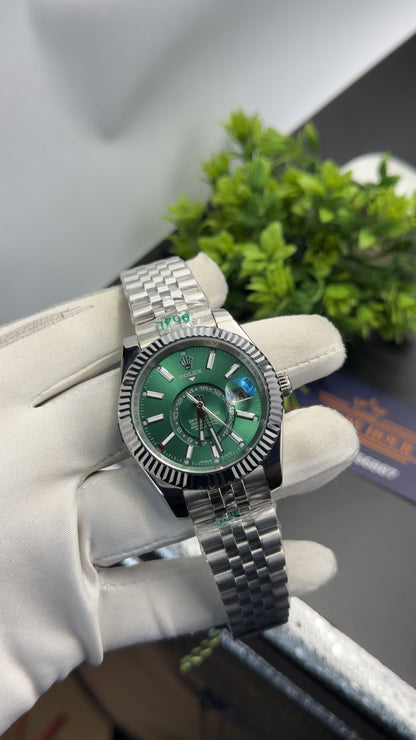 Silver with Green dial🔥