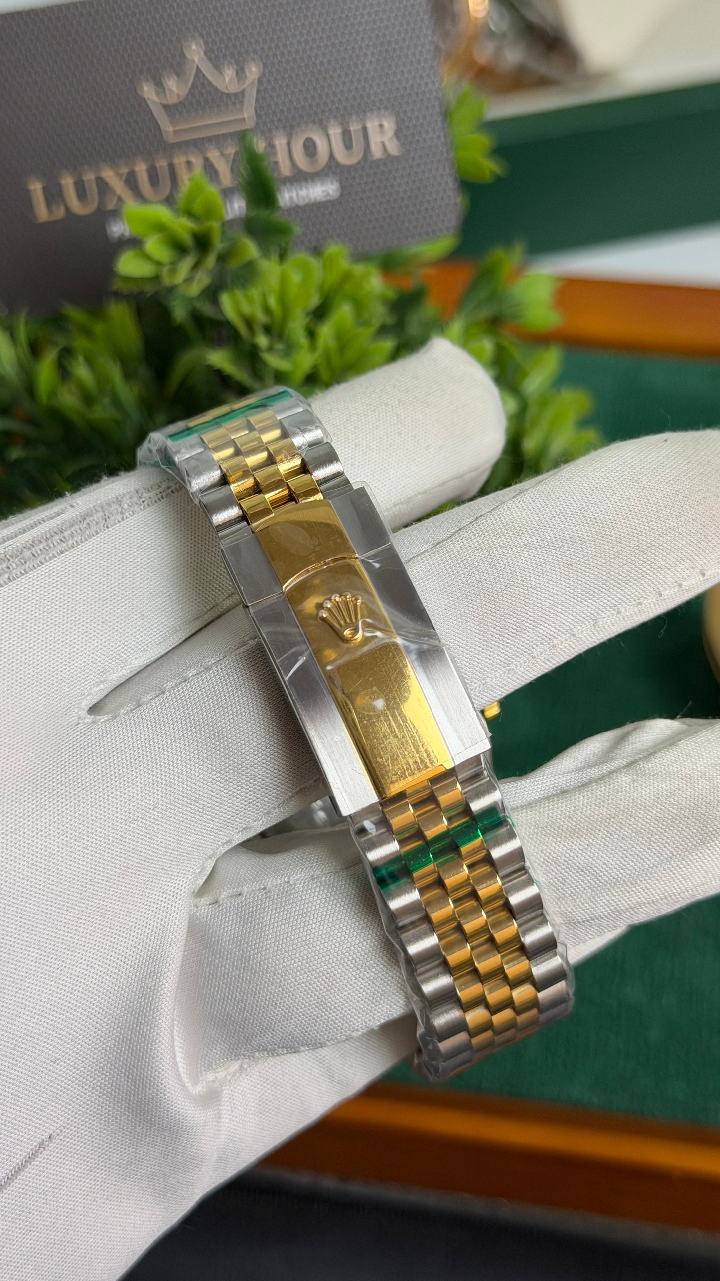 Yellow Gold Two Tone with Black Dial🔥