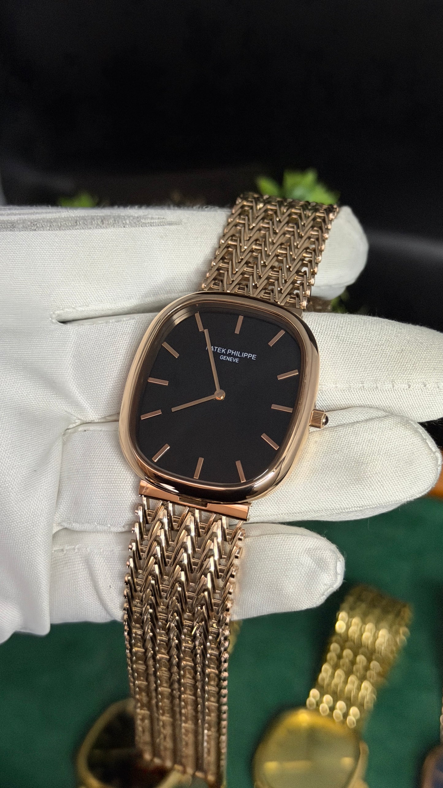 Rose Gold with Black Dial (M NO:201)