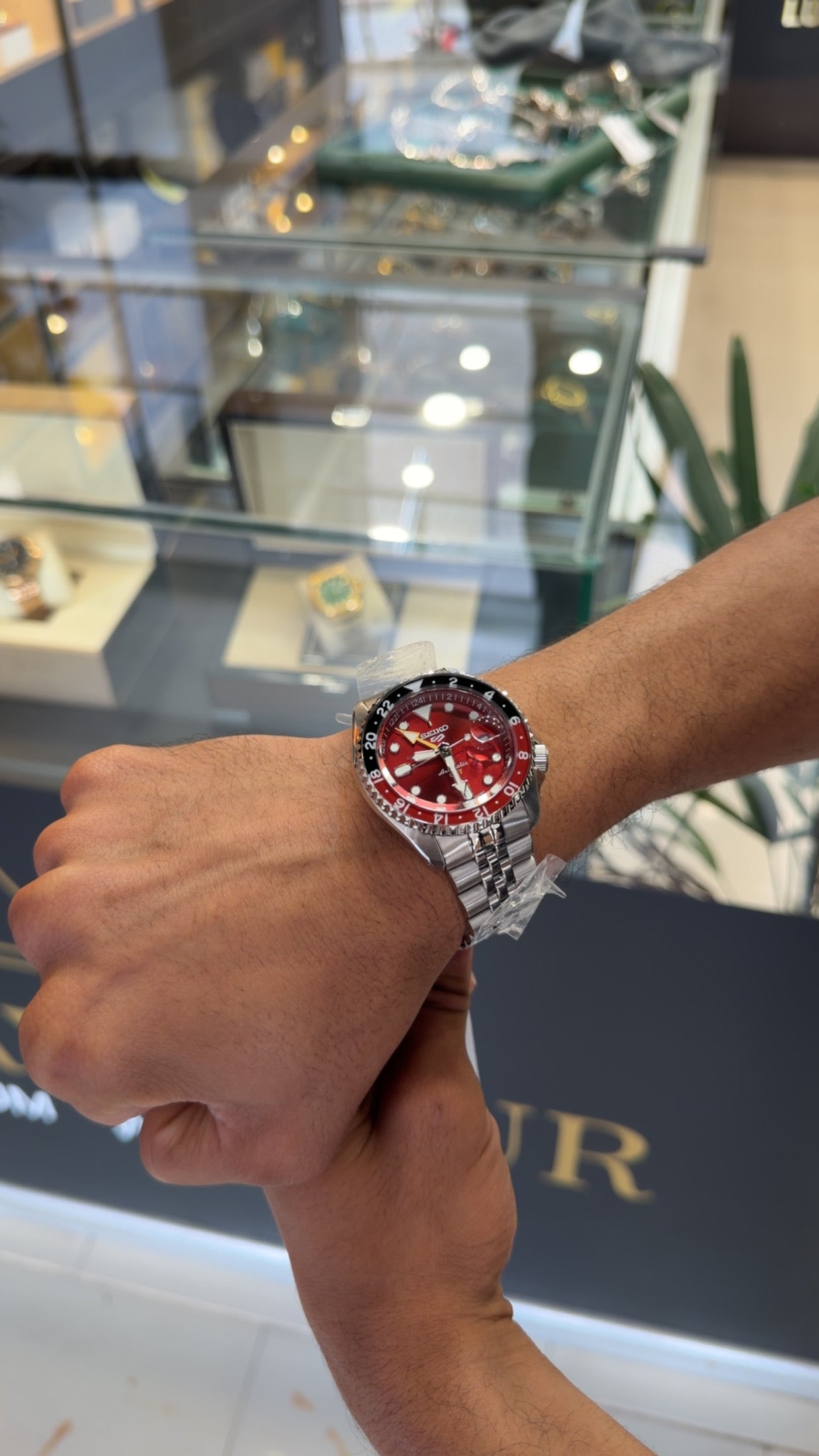Silver with Maroon dial🔥