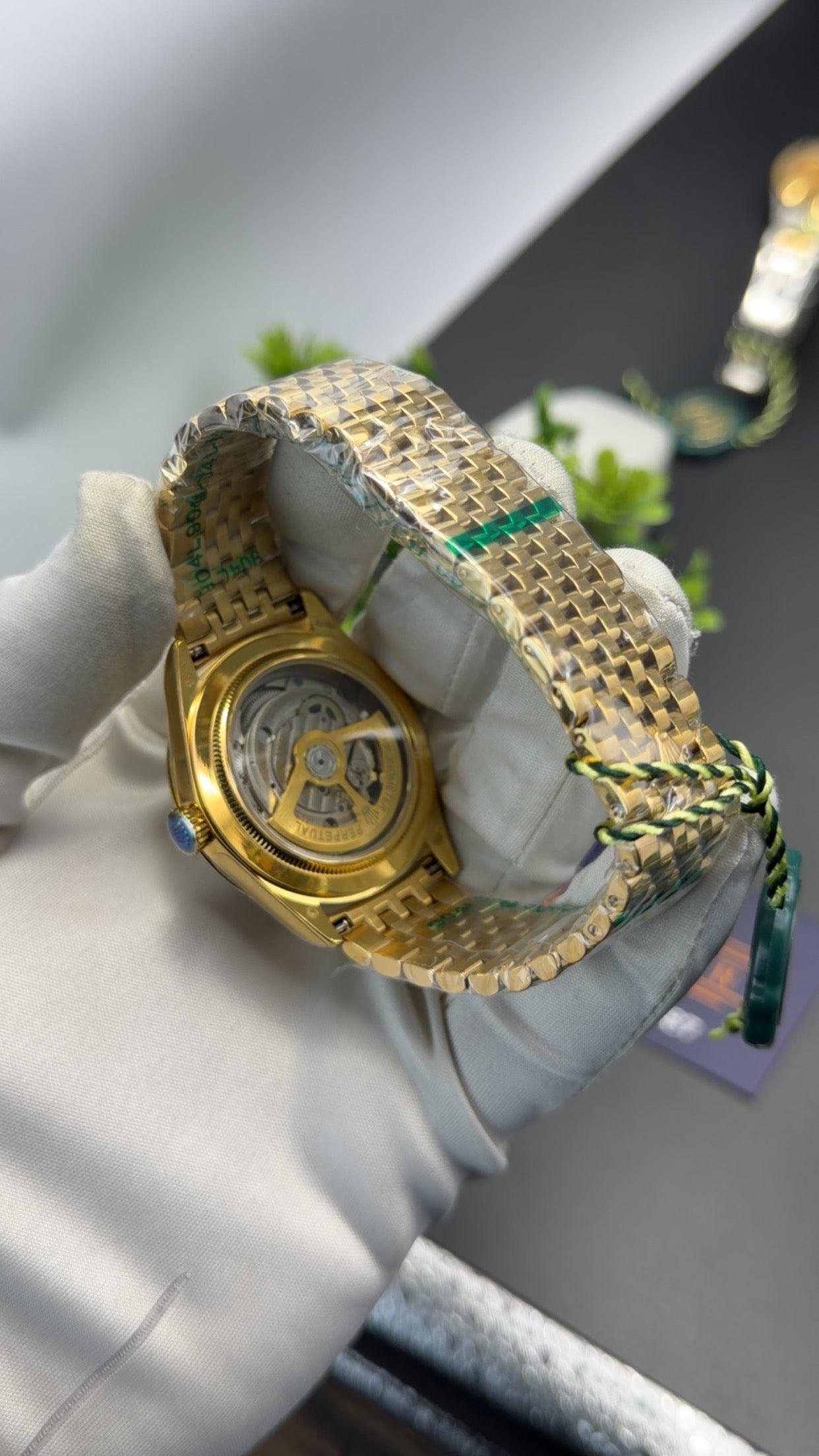 Yellow gold classic beauty with black dial.