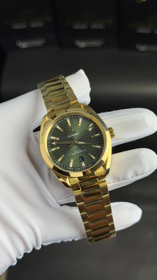 Yellow Gold with Olive Green Dial.