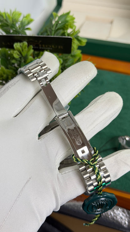 Silver with Green Dial🔥
