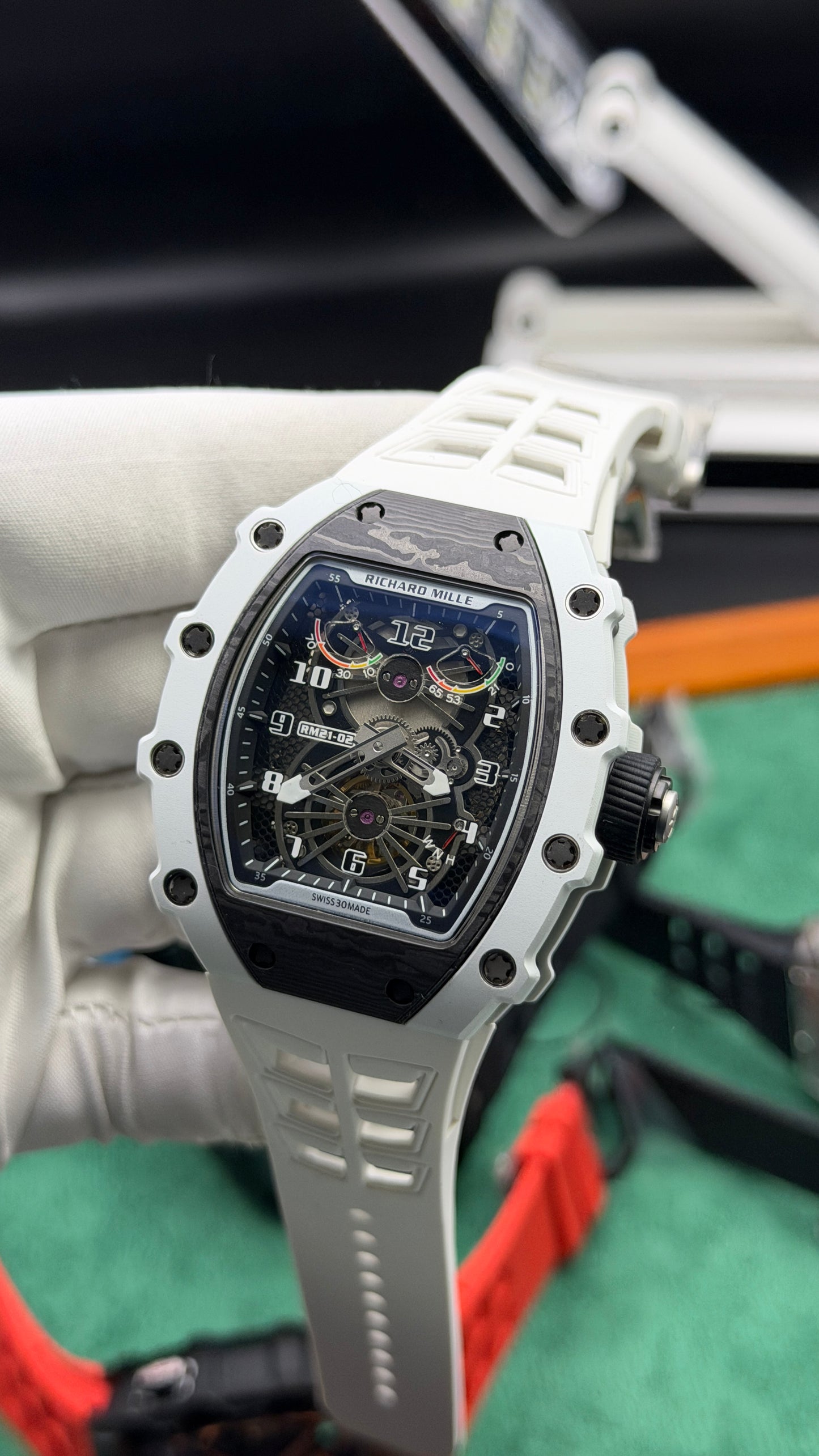 Carbon Edition ( High End )