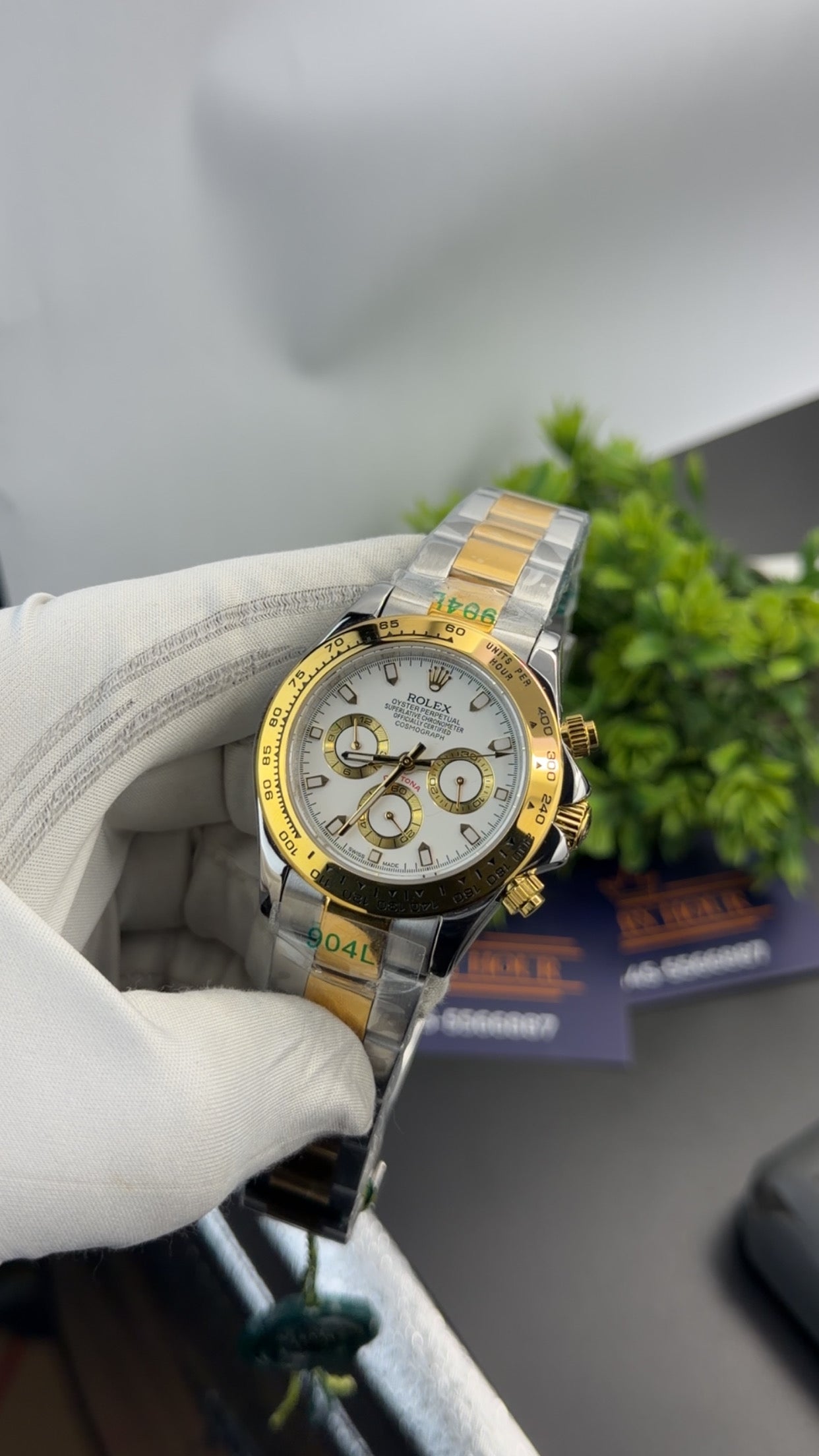 Silver two tone with white dial🔥