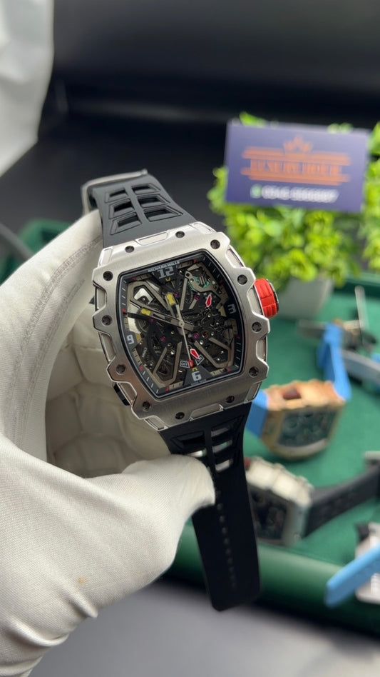 Carbon edition ( silver with black strap )