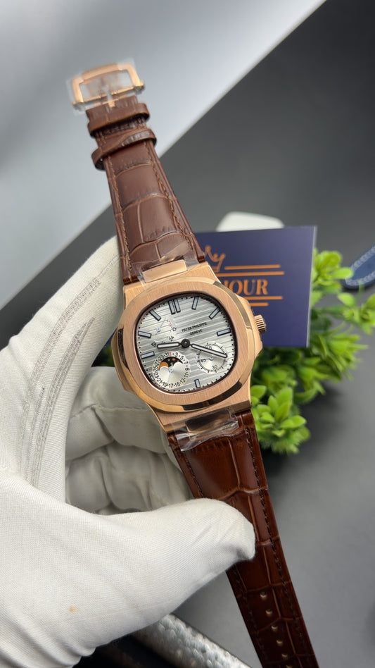 Rose Gold with white dial🔥