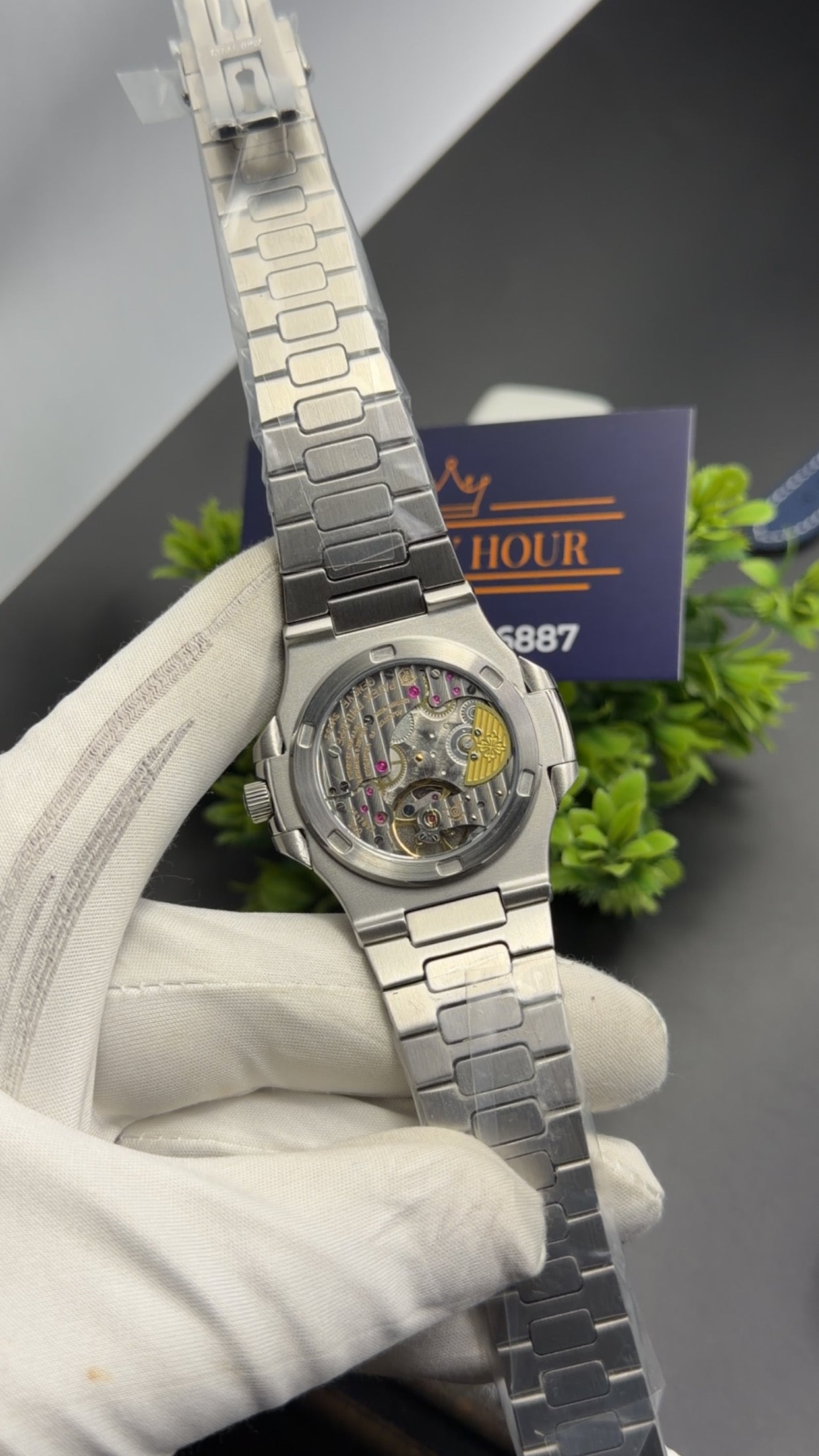 Silver with grey dial🔥