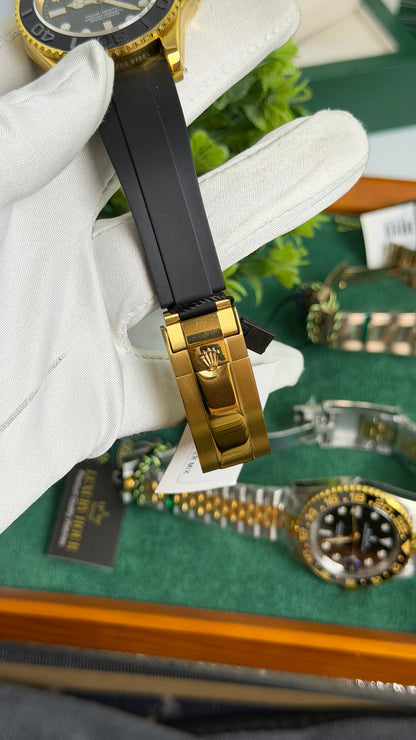 Yellow Gold with Black Dial🔥