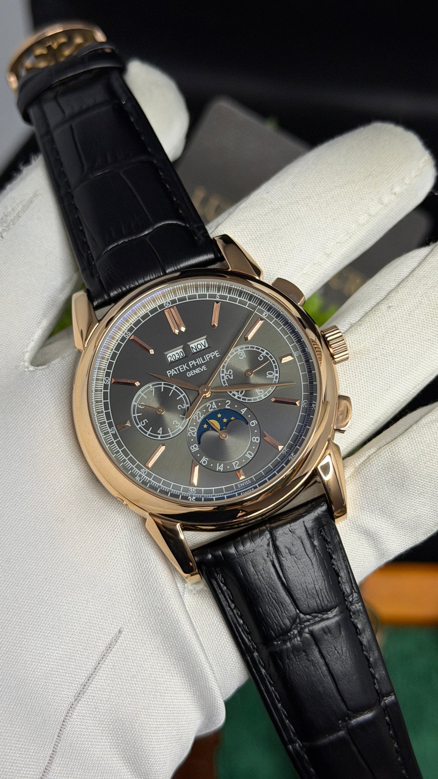 Rose Gold with Grey Dial🔥