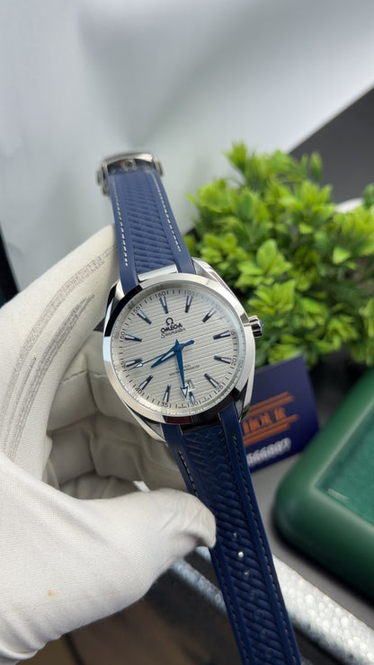 Silver with white dial🔥