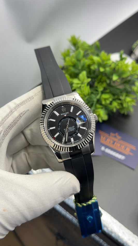 Silver with black dial 🔥