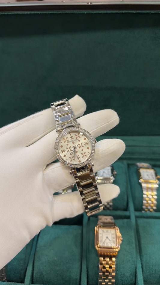 Silver with white dial 🩶