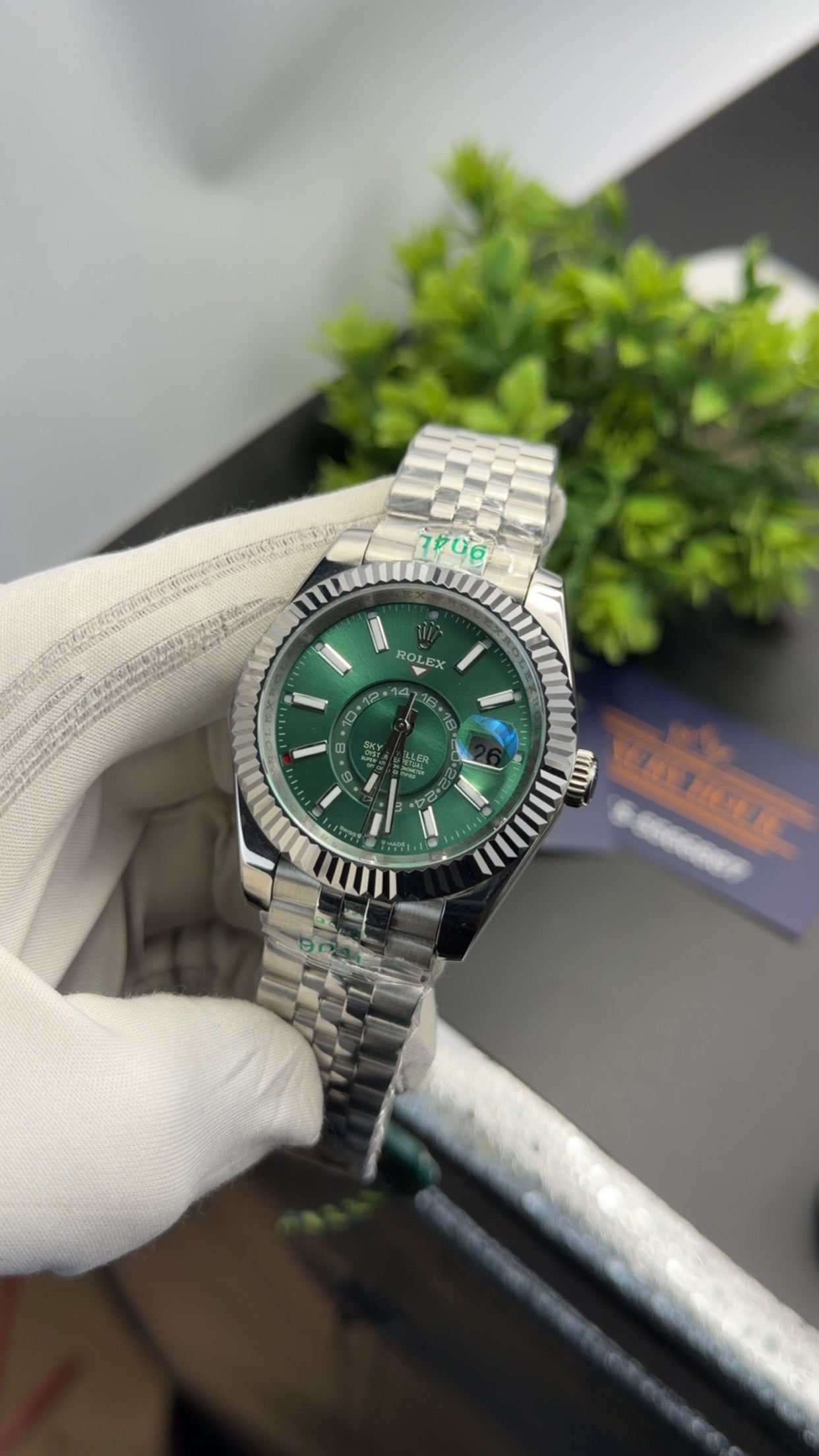 Silver with Green dial🔥