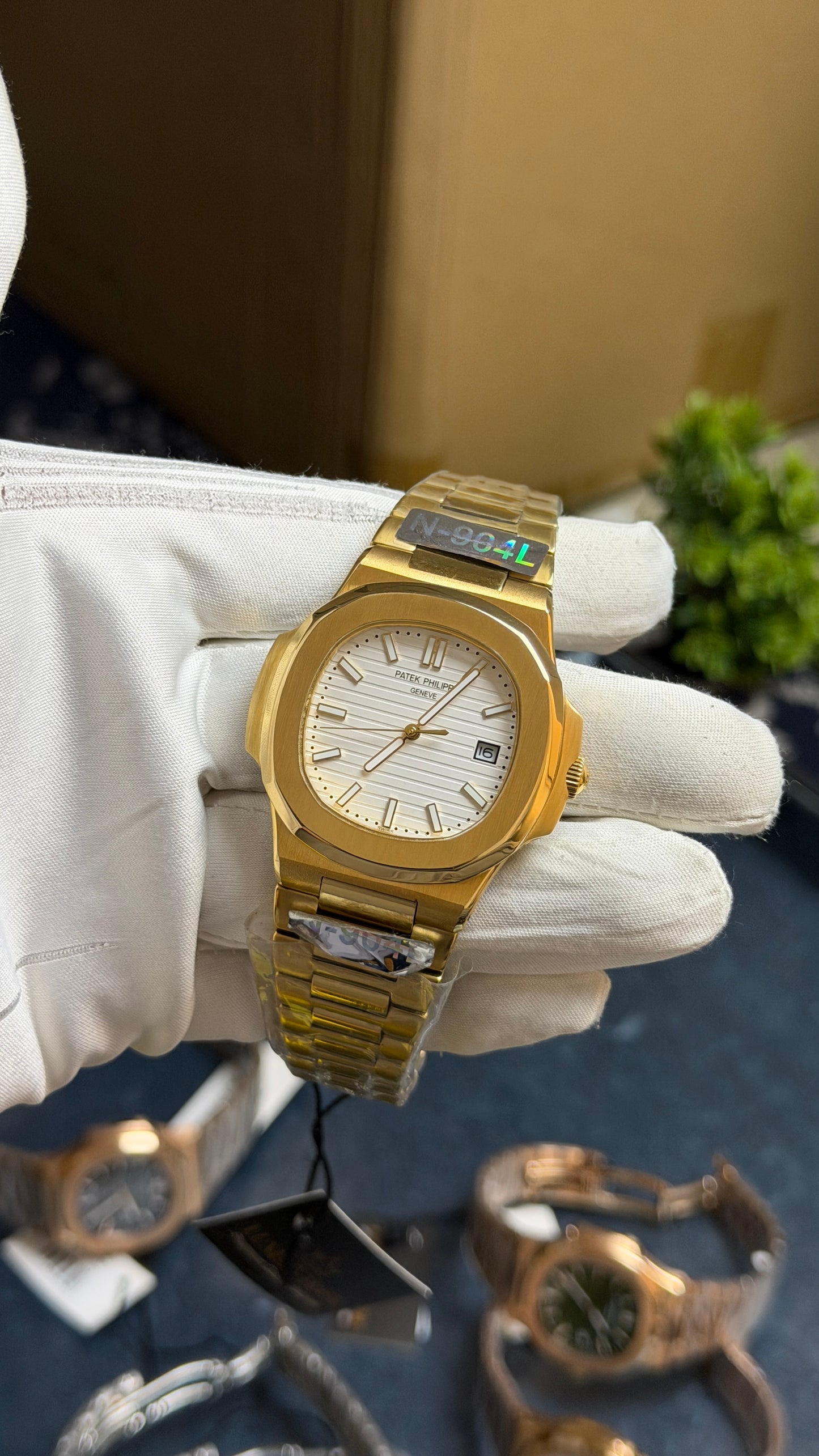 Yellow Gold with White Dial.