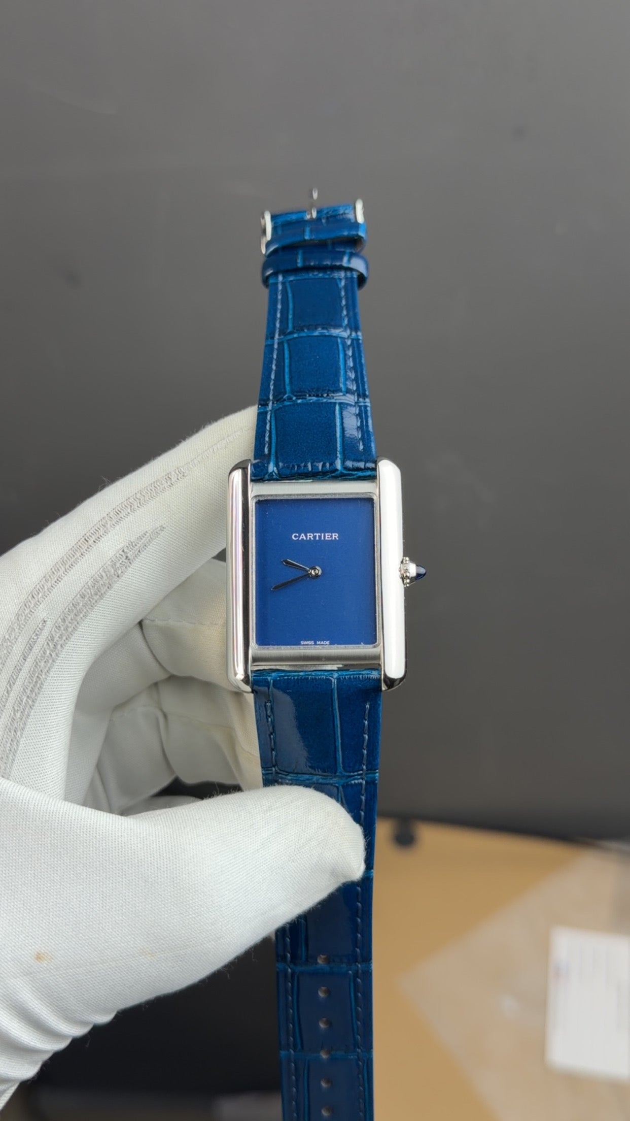 Silver with blue strap🔥
