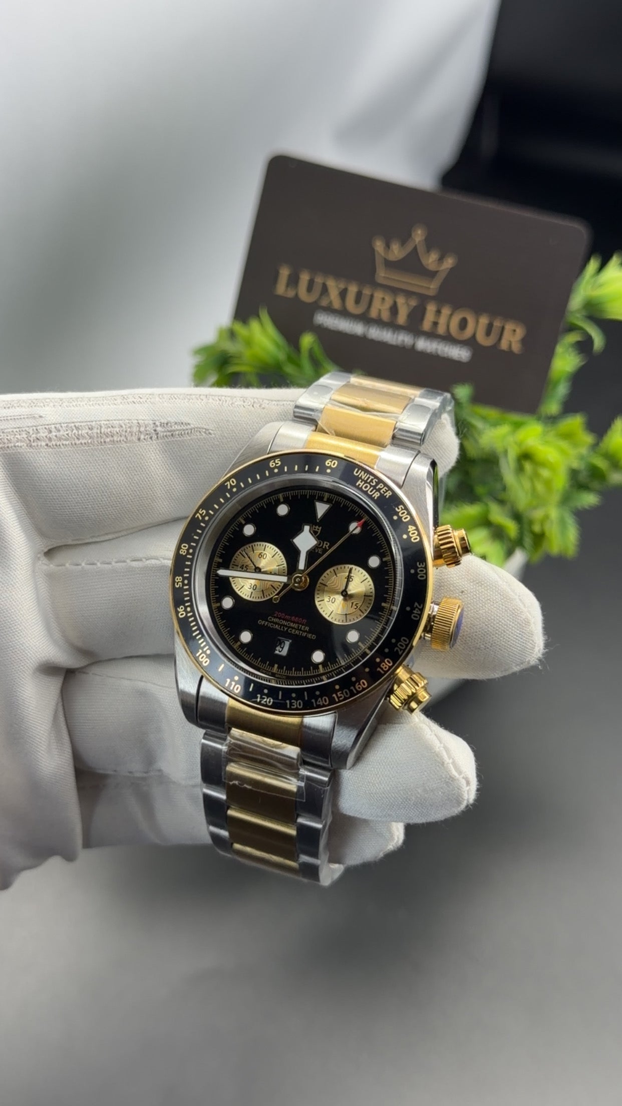 Yellow Gold two tone with Black dial🔥