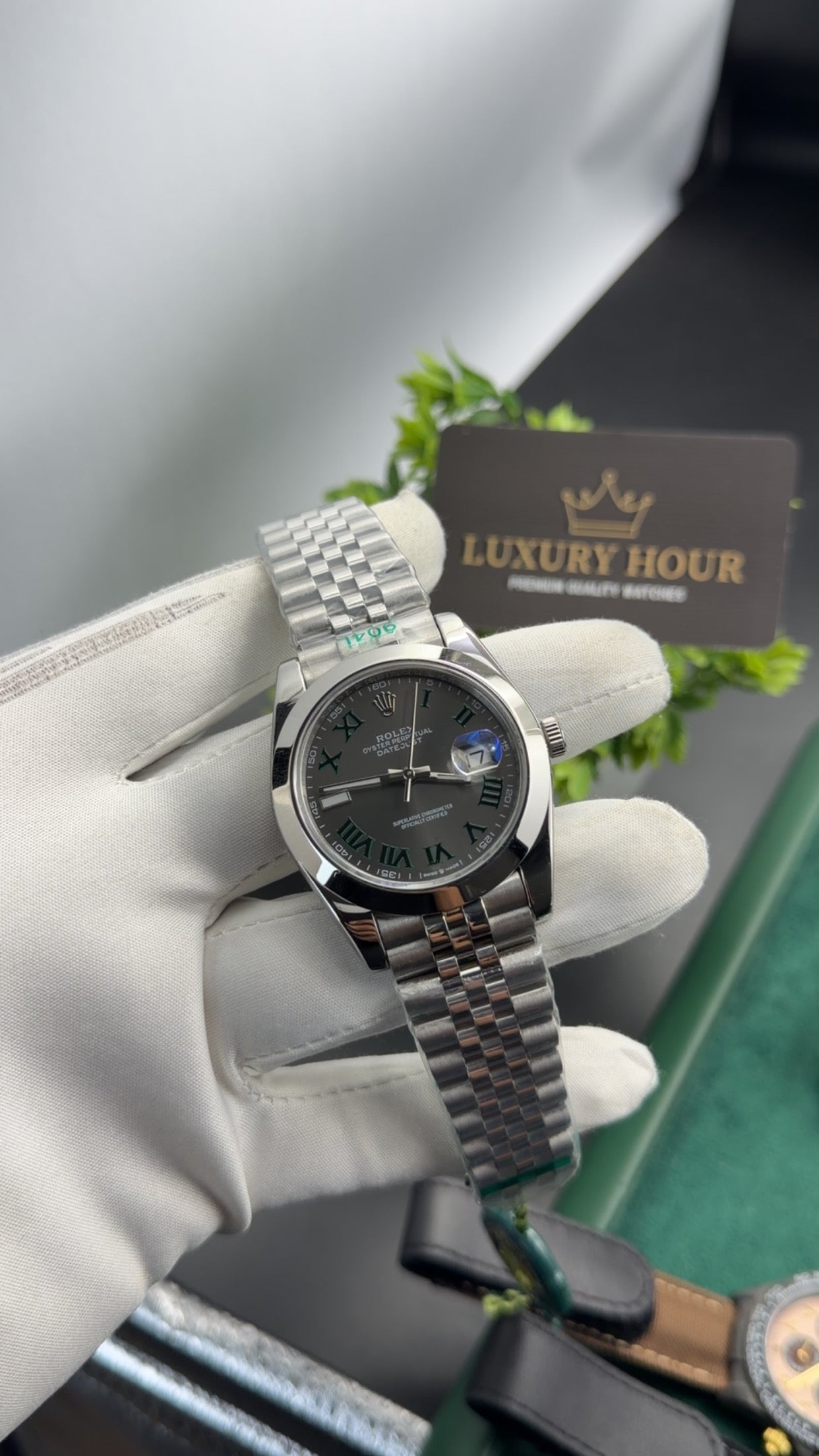 Silver with black dial🔥