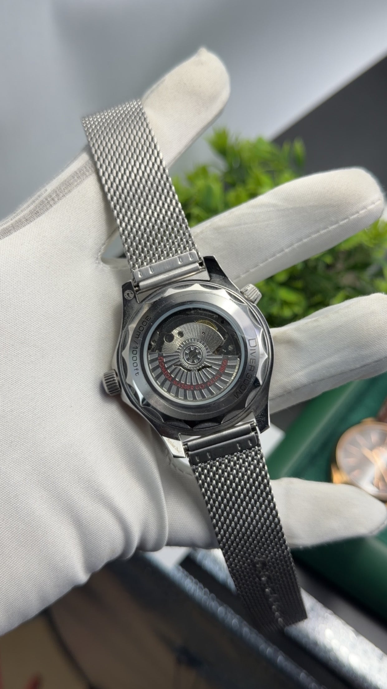 Silver with grey dial🔥