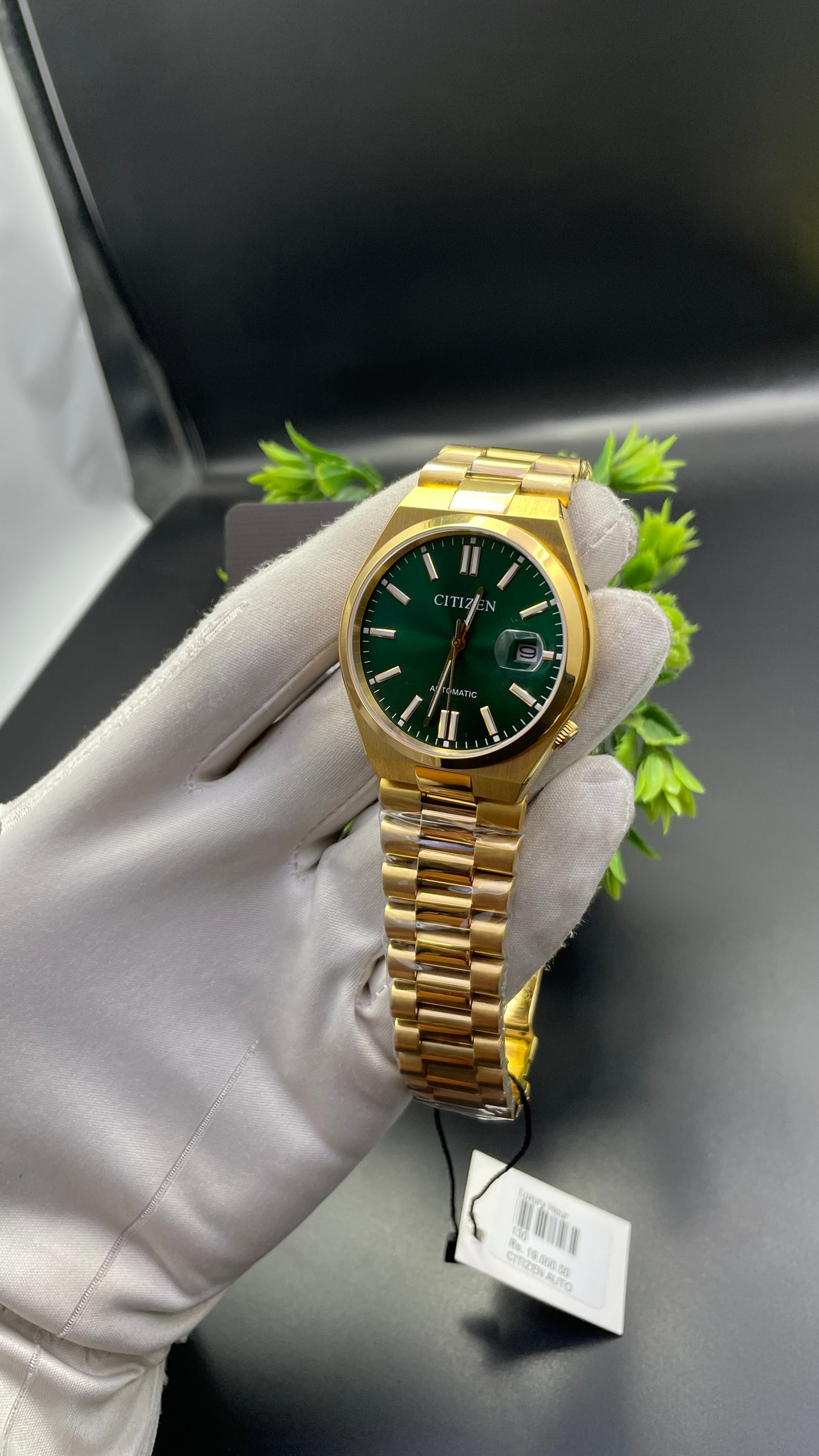 Yellow Gold with Green Dial🔥