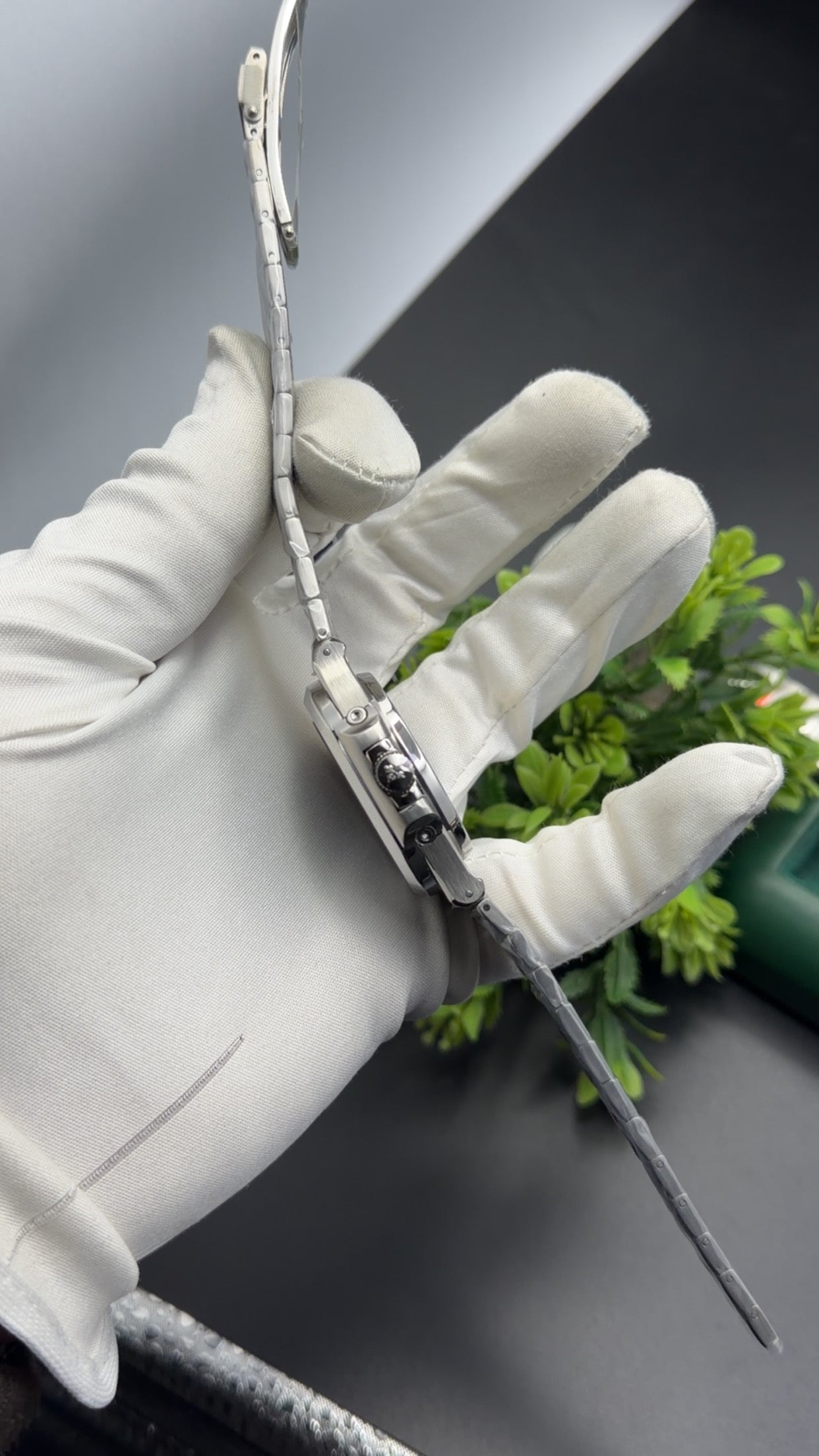 Silver with blue dial🔥