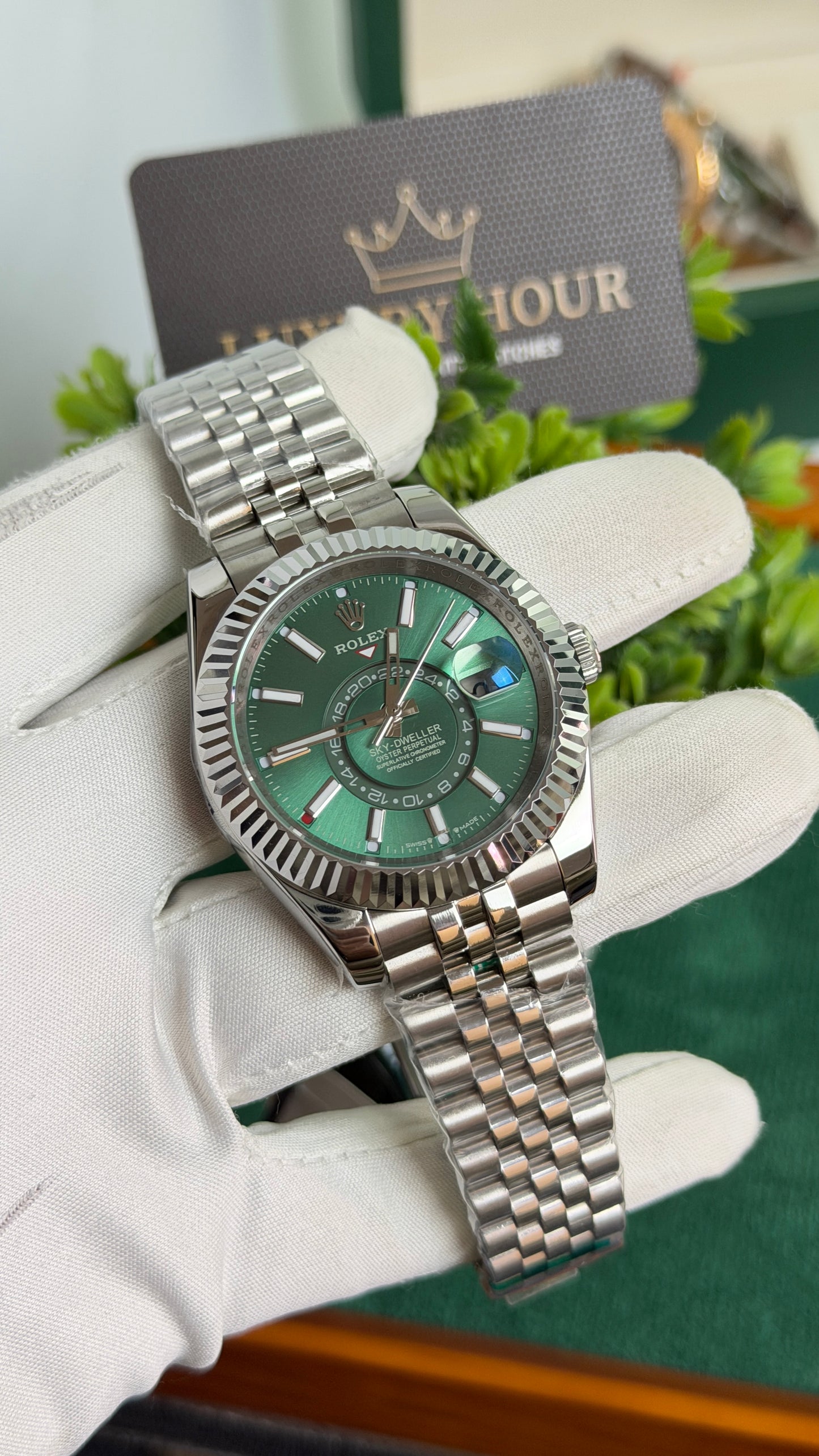 Silver with Green Dial🔥