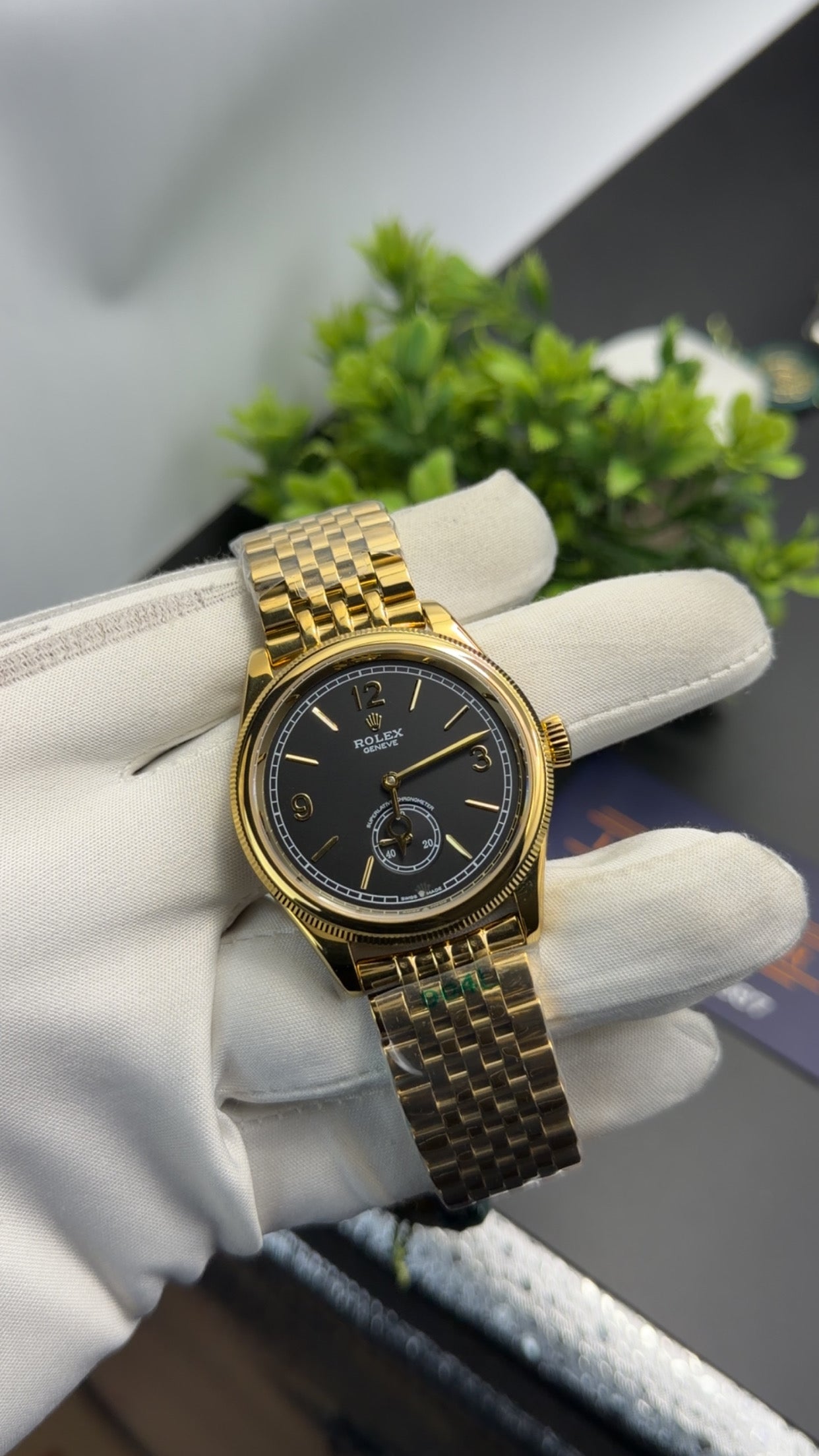 Yellow gold classic beauty with black dial.